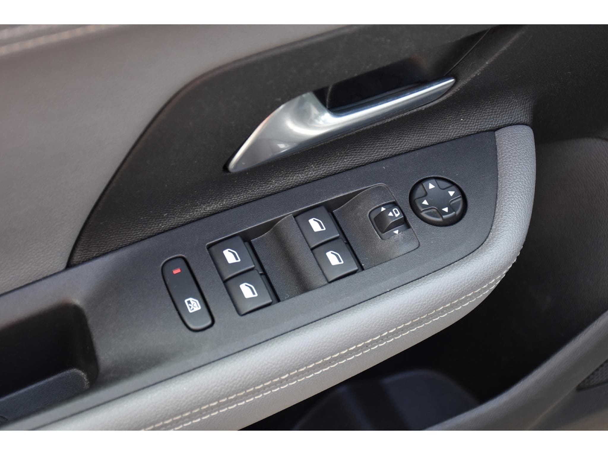 Opel Mokka 1.2 Turbo GS EAT8 SG CHFF ACC SIDE GPS CAM 1° MAIN (2024) - Photo 21