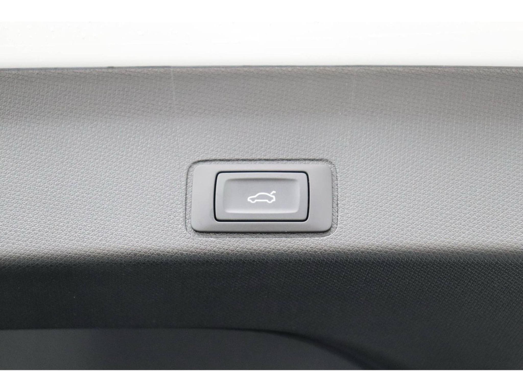 Cupra Terramar Cupra Terramar 1.5 eTSI Hybrid 150 DSG7 V (2026) - Photo 15