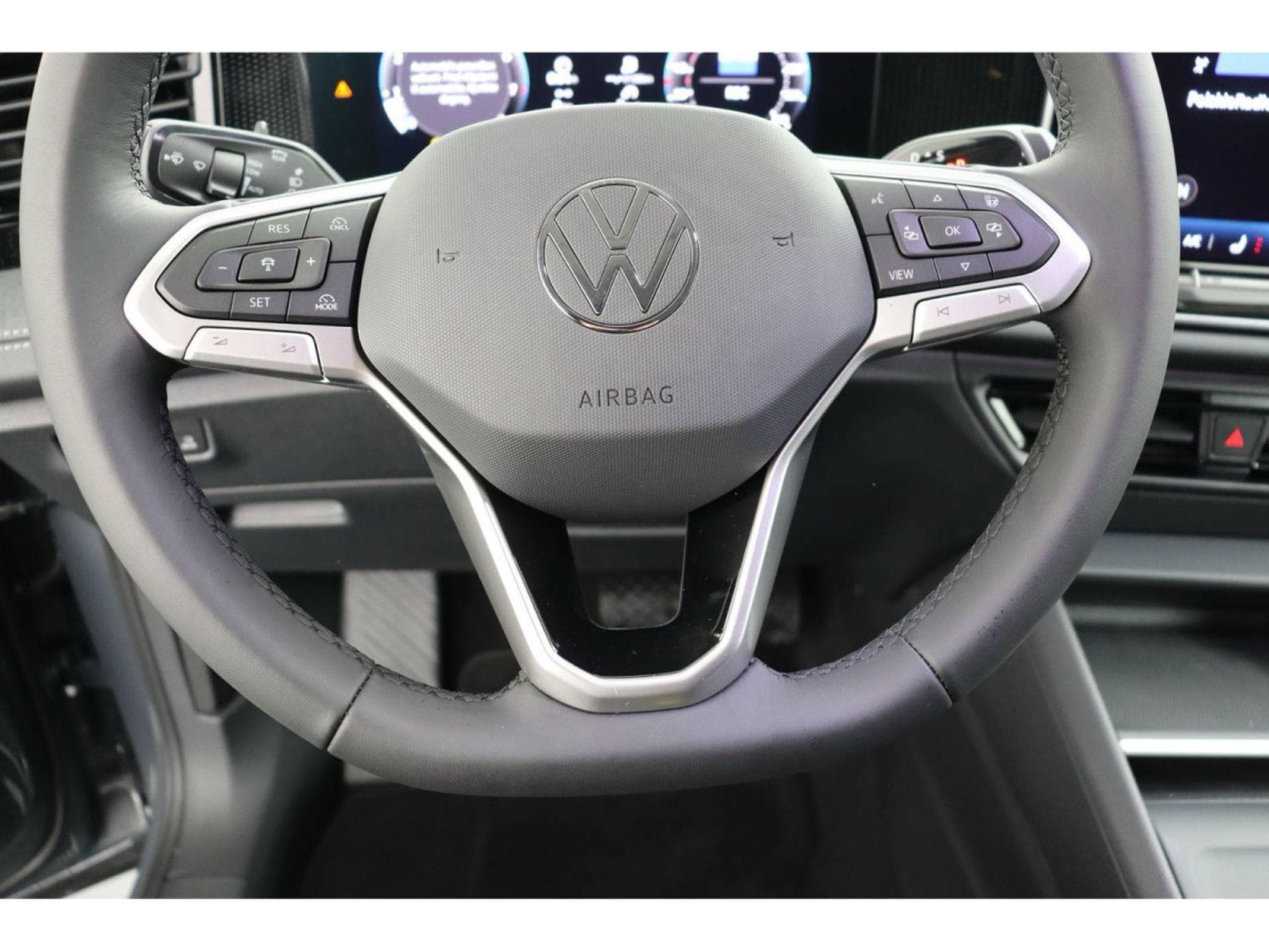 VW Tiguan Volkswagen Tiguan 1.5 eTSI 150 DSG7 Life business (2025) - Photo 10