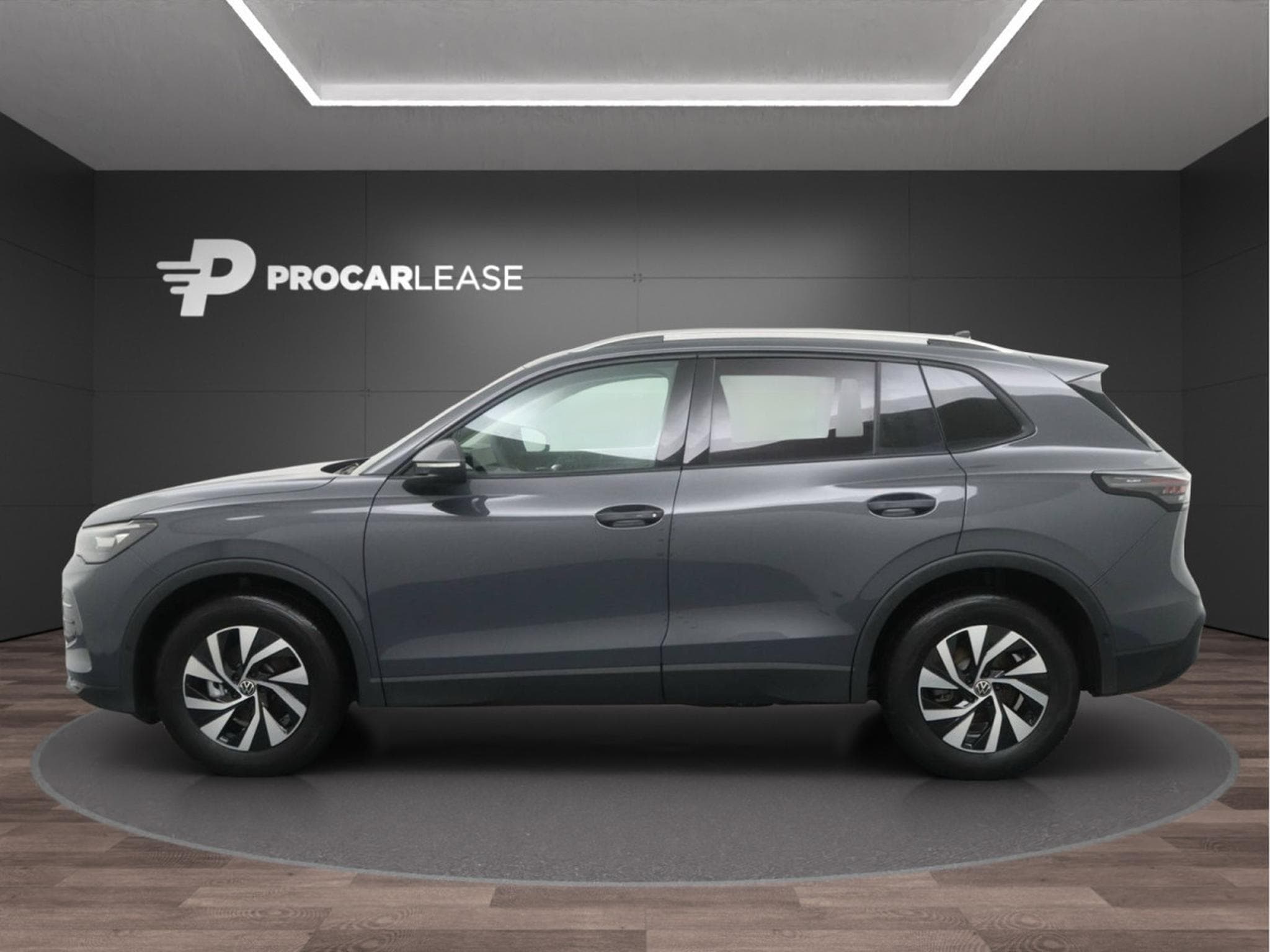 VW Tiguan Volkswagen Tiguan 1.5 eTSI 150 DSG7 Life business (2025) - Photo 3