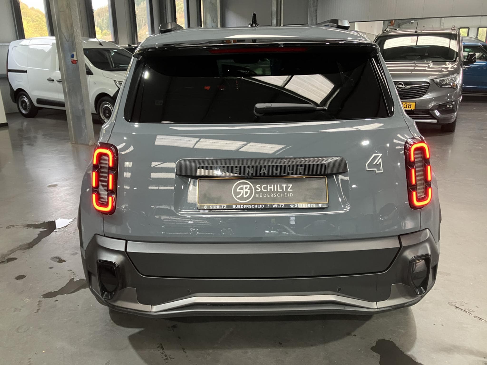 Renault 4 E-Tech techno 150HP Comfort range (2025) - Foto 4