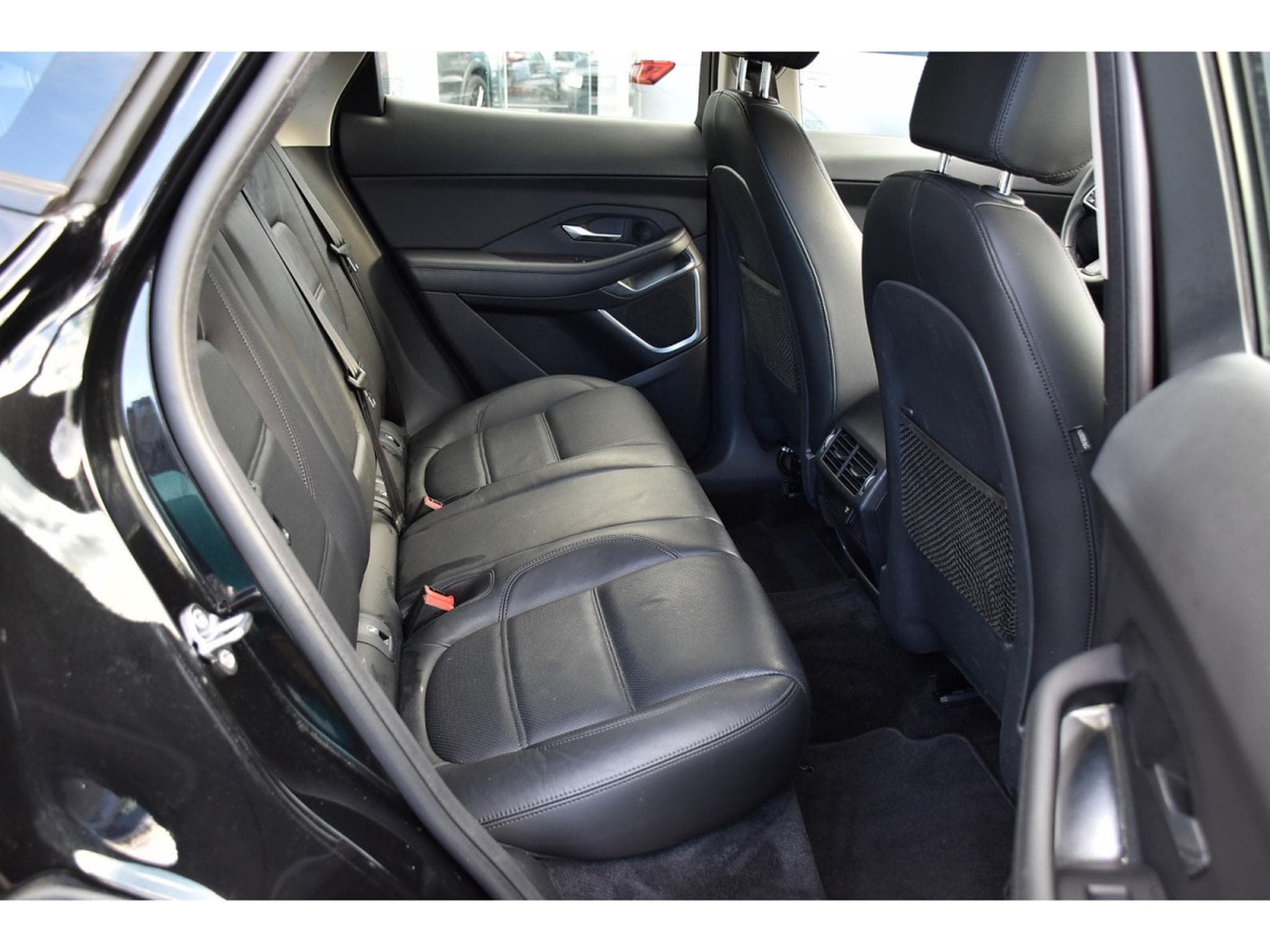 Jaguar E-Pace P200 AWD Aut. S CUIR MERIDIAN LANE GPS CAM JA19 1° MAIN (2020) - Photo 8