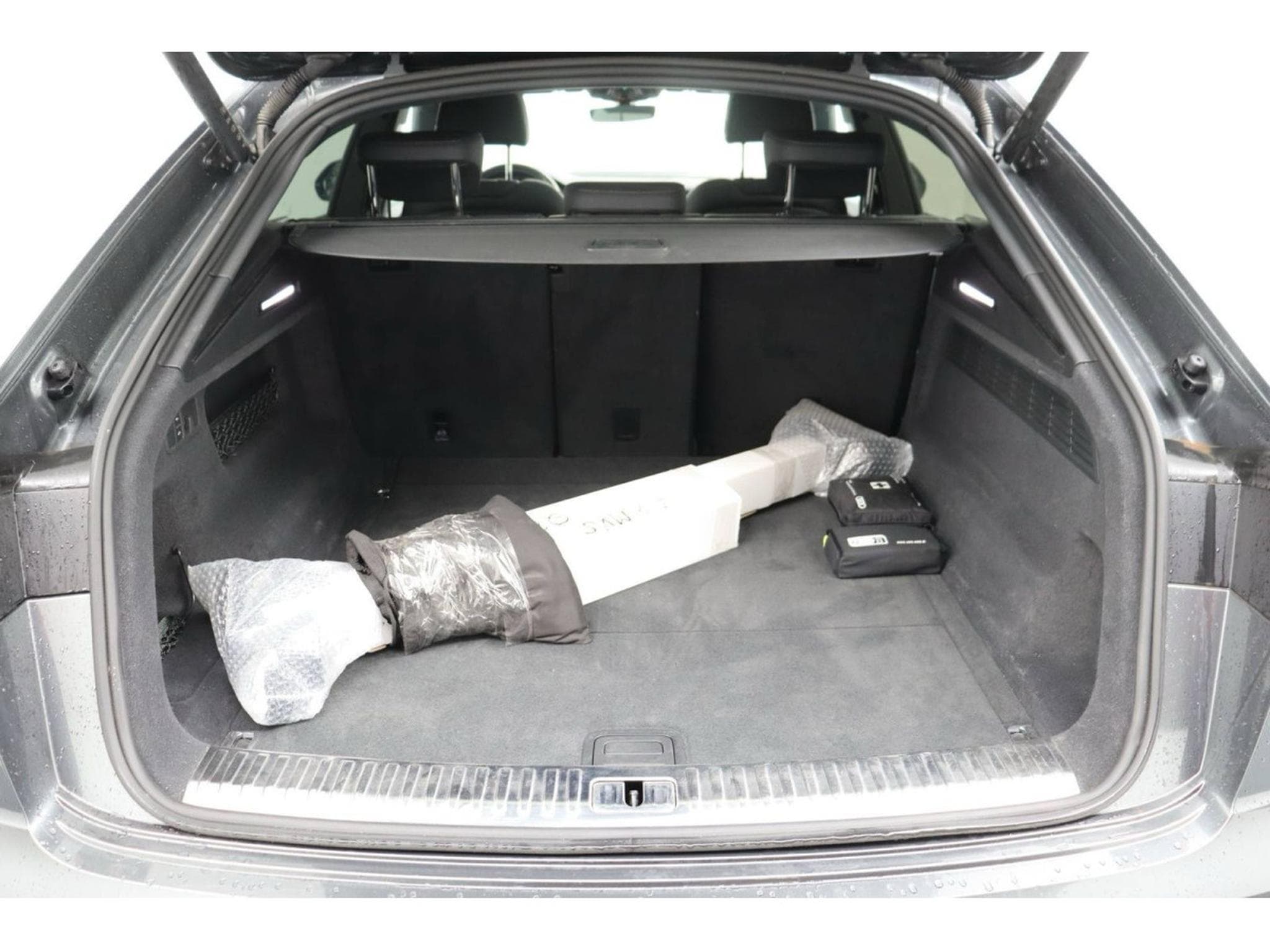 Audi Q8 Audi Q8 50 TDI 286 Quattro Tiptronic S Line/22”/PANO/360°/ (2024) - Photo 17