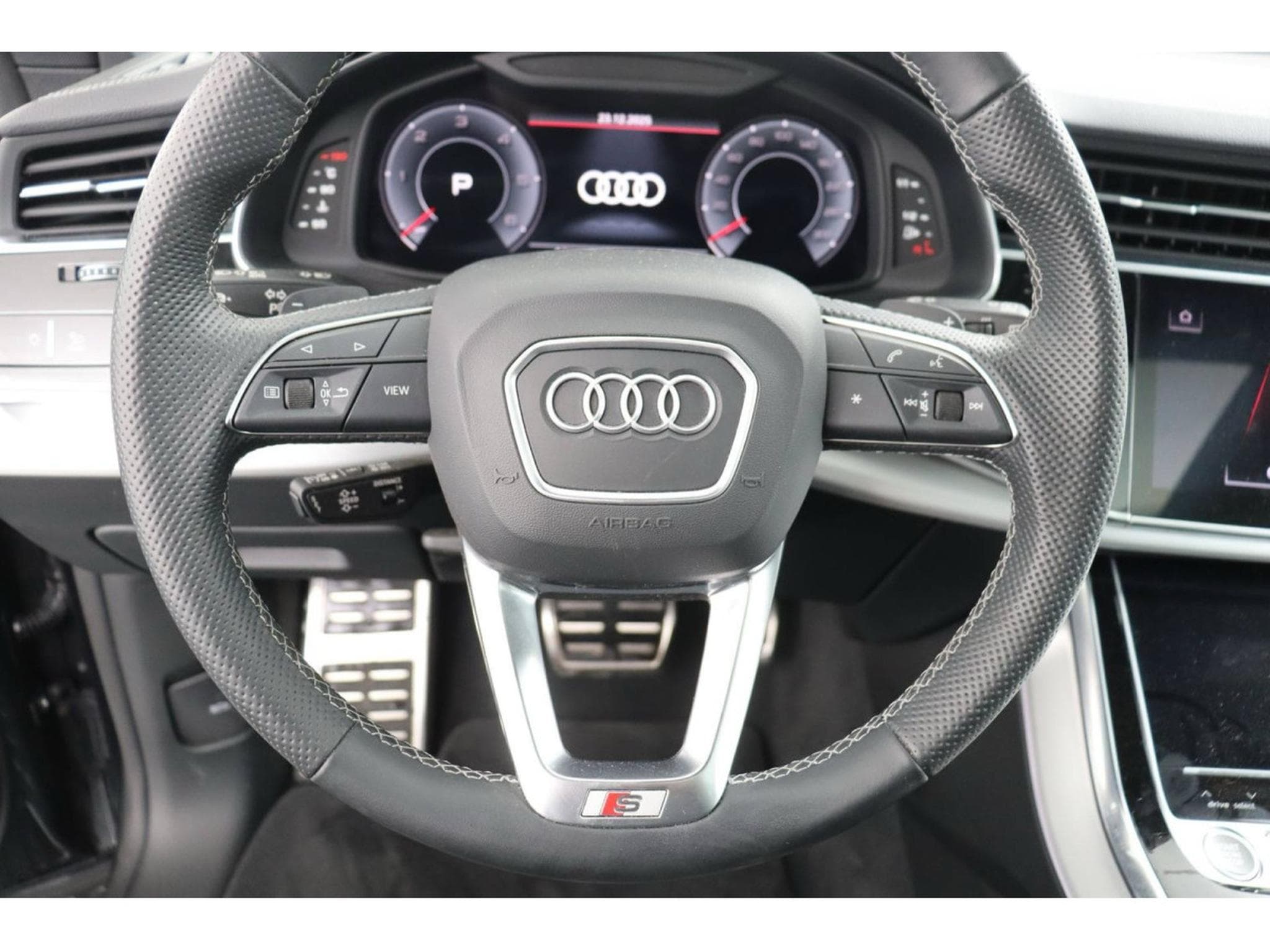 Audi Q8 Audi Q8 50 TDI 286 Quattro Tiptronic S Line/22”/PANO/360°/ (2024) - Photo 8