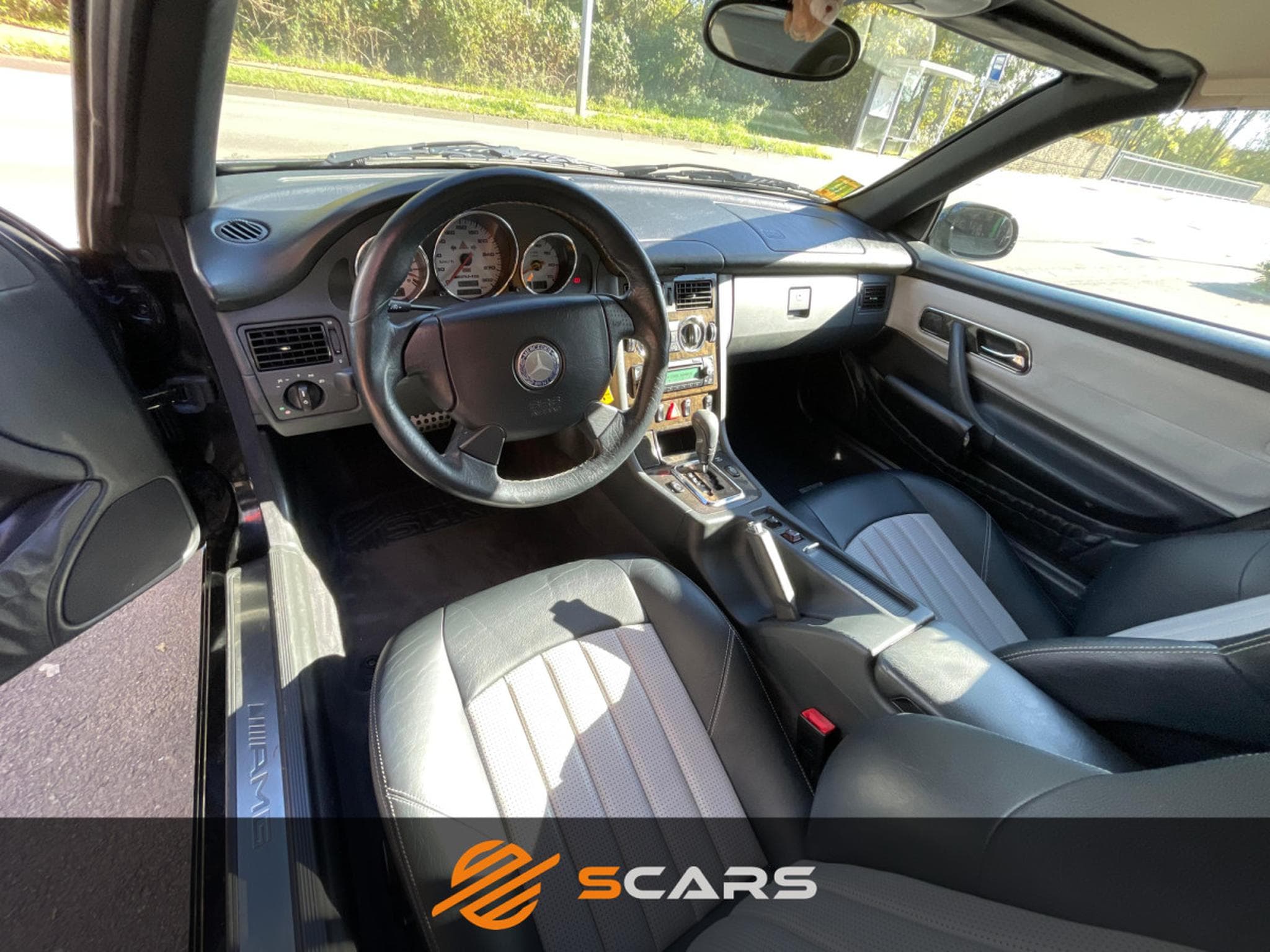 Mercedes SLK 32 AMG 32 AMG V6 KOMPRESSOR (2001) - Photo 11