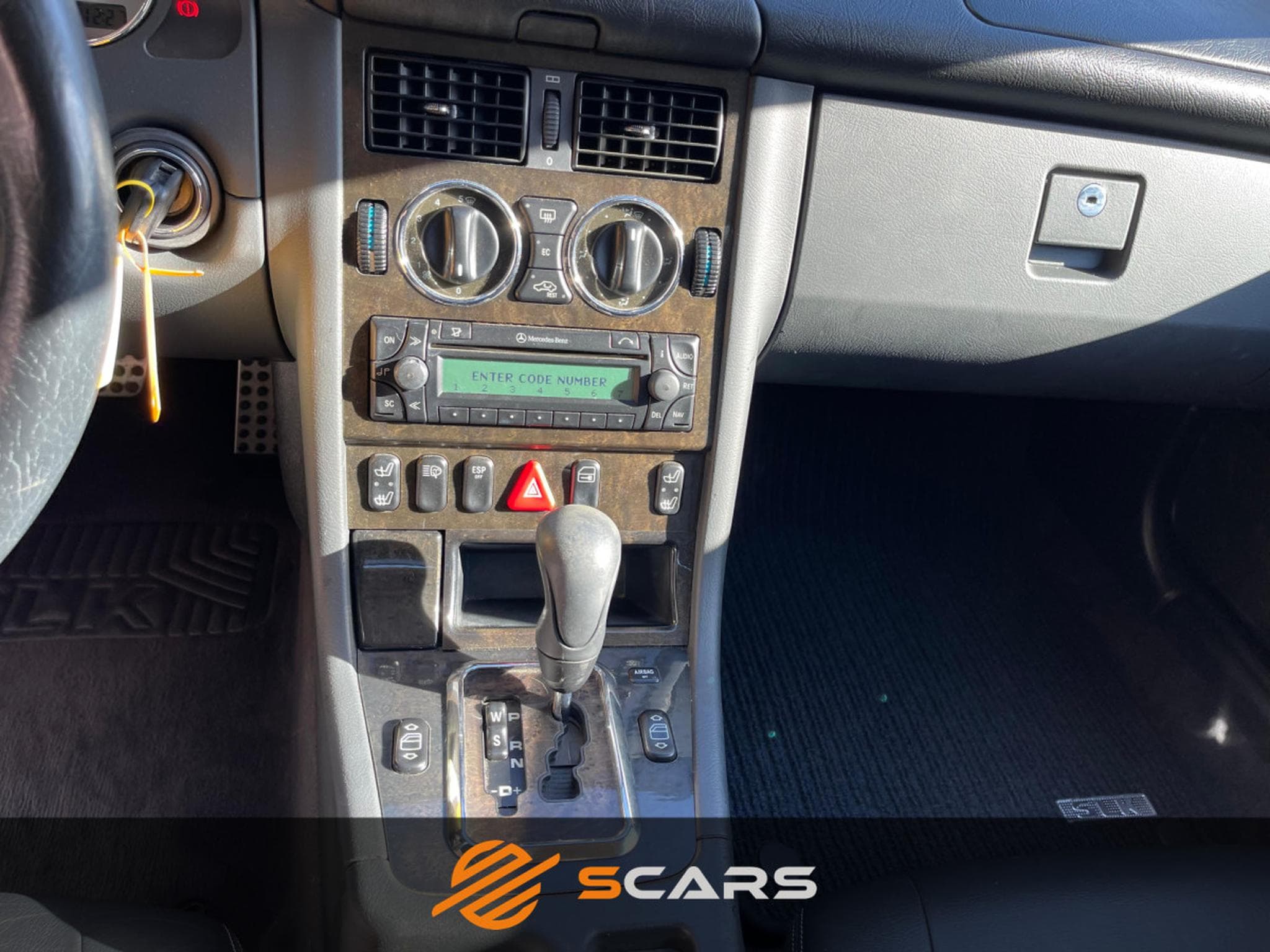 Mercedes SLK 32 AMG 32 AMG V6 KOMPRESSOR (2001) - Photo 7