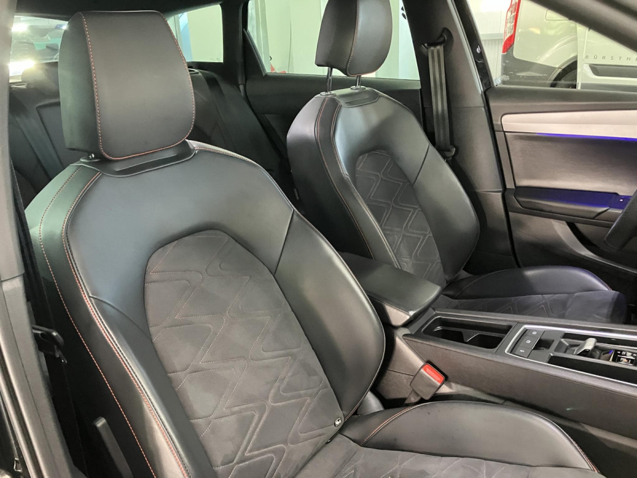 Seat Leon 2.0 FR 190HP DSG (2022) - Photo 12