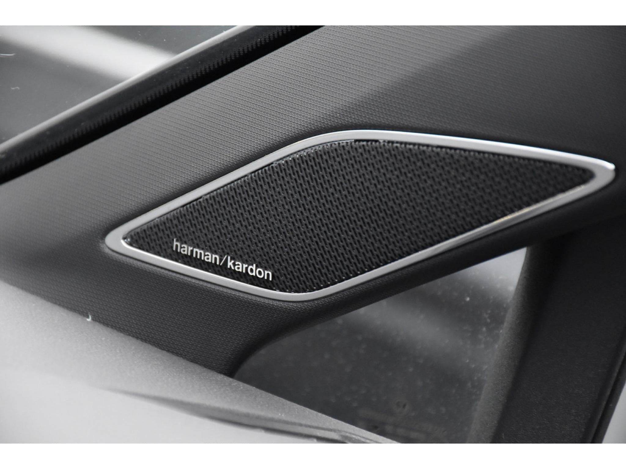 VW Golf GTI 2.0 TSI DSG CUIR MEMO HARMAN ACC TRAVEL GPS (2021) - Foto 18