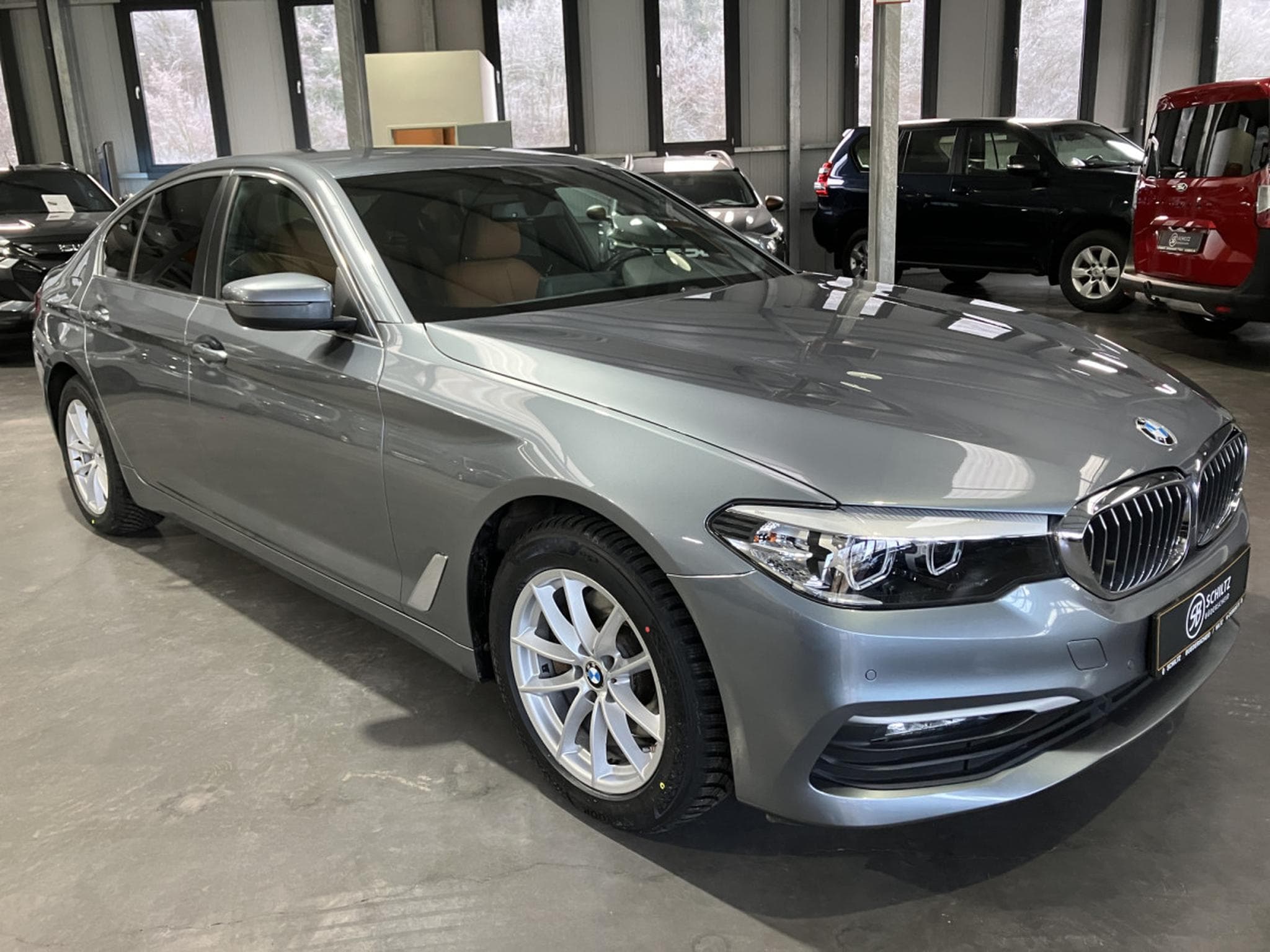 BMW 520 i 2.0 Essence 184 HP AUTO (2019) - Foto 1