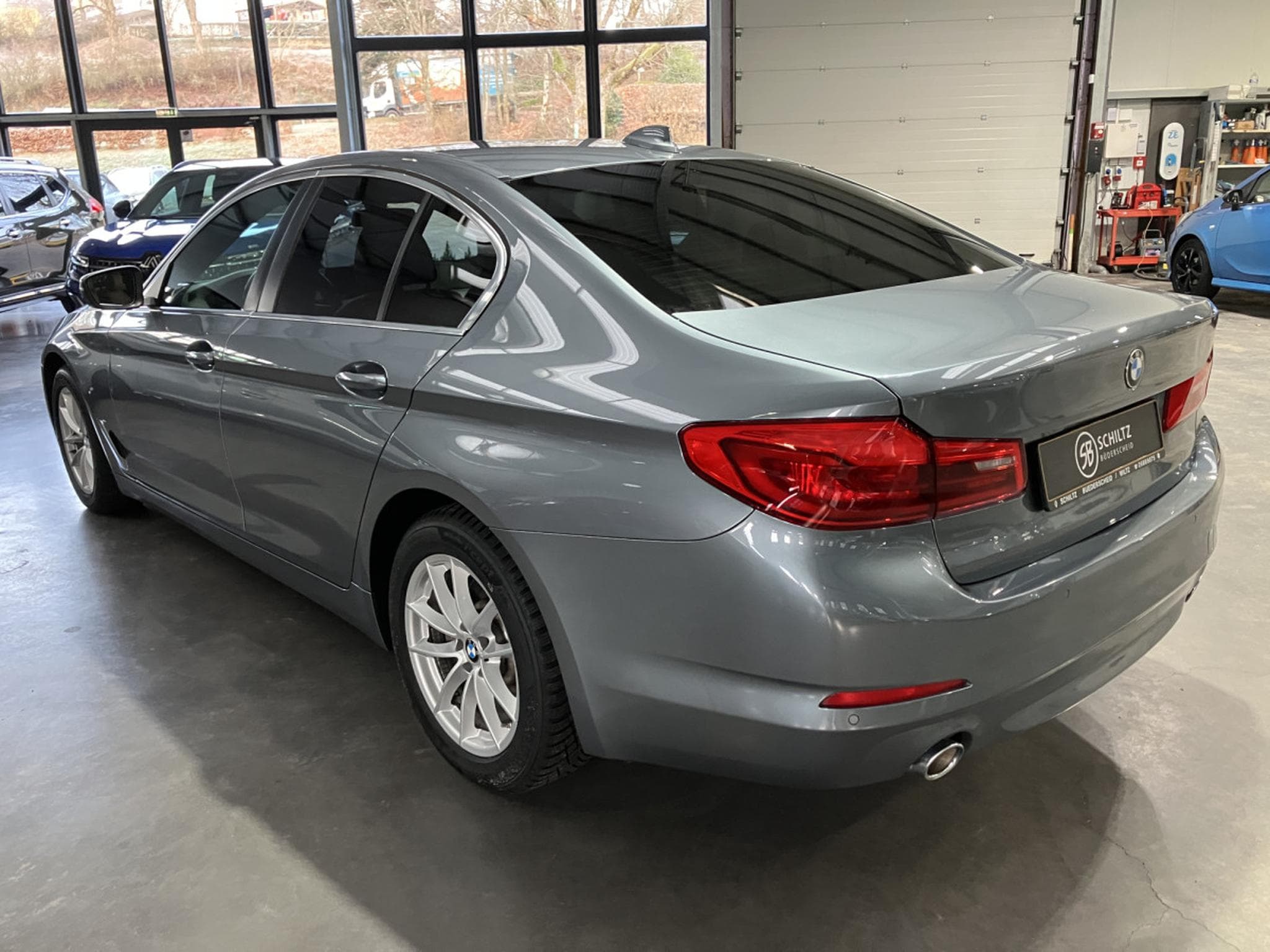 BMW 520 i 2.0 Essence 184 HP AUTO (2019) - Foto 5