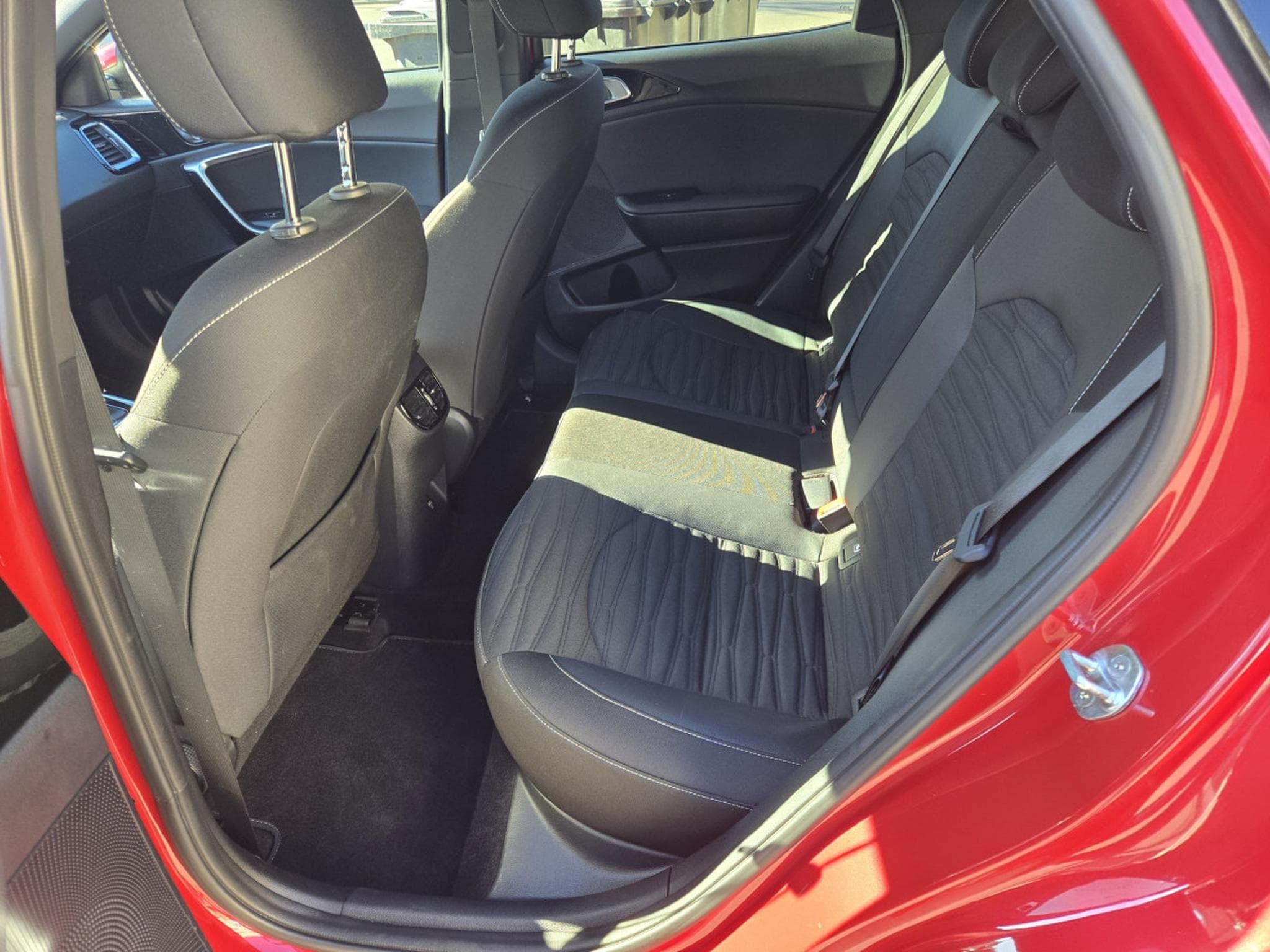 Kia XCeed GT Line 1.6T 204 DCT (2023) - Foto 7