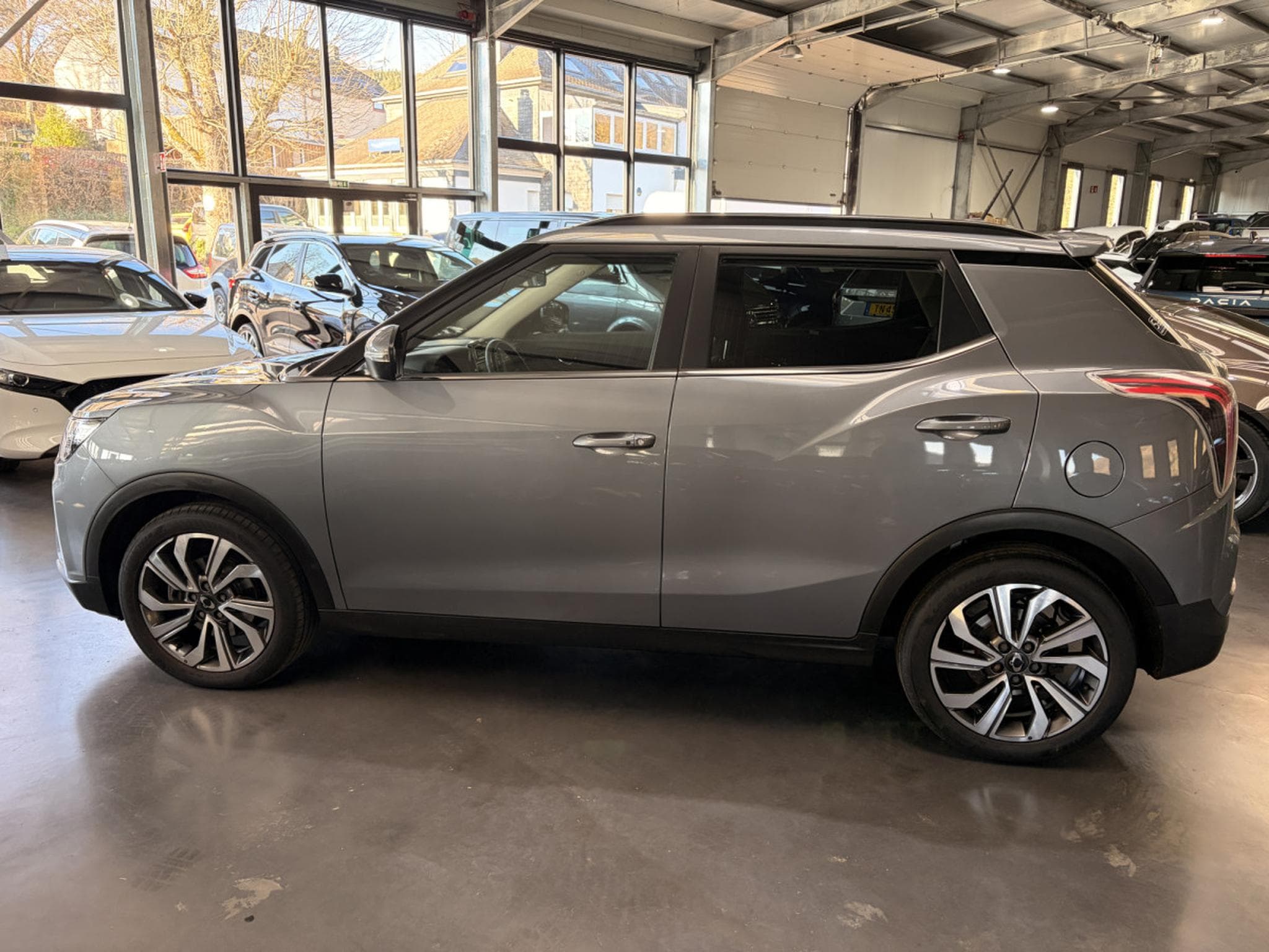 Ssangyong Tivoli 1.5 T-GDi AUTO (2020) - Foto 6
