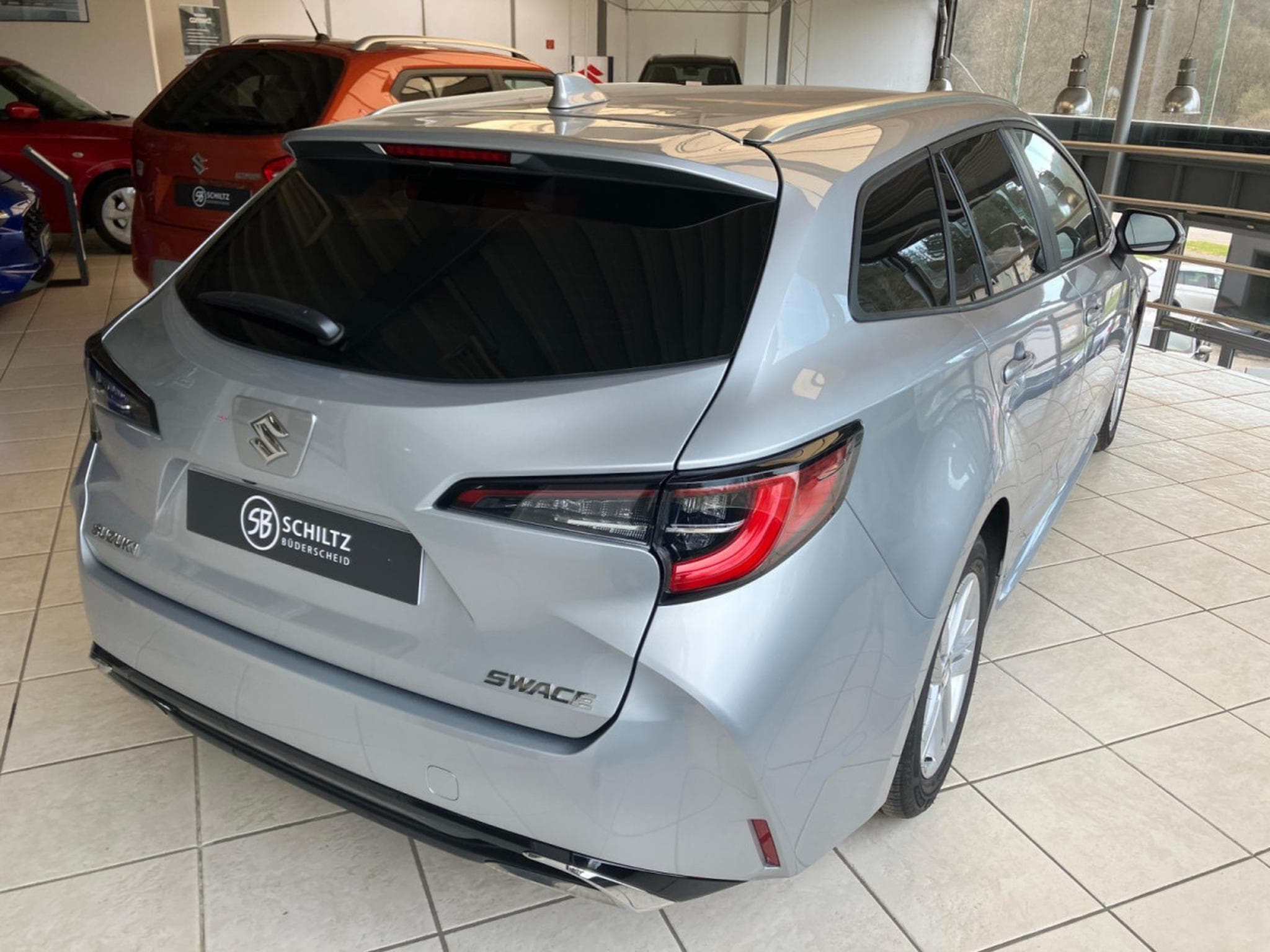 Suzuki Swace 1.8 Mild Hybrid GL+ 140HP (2025) - Foto 4