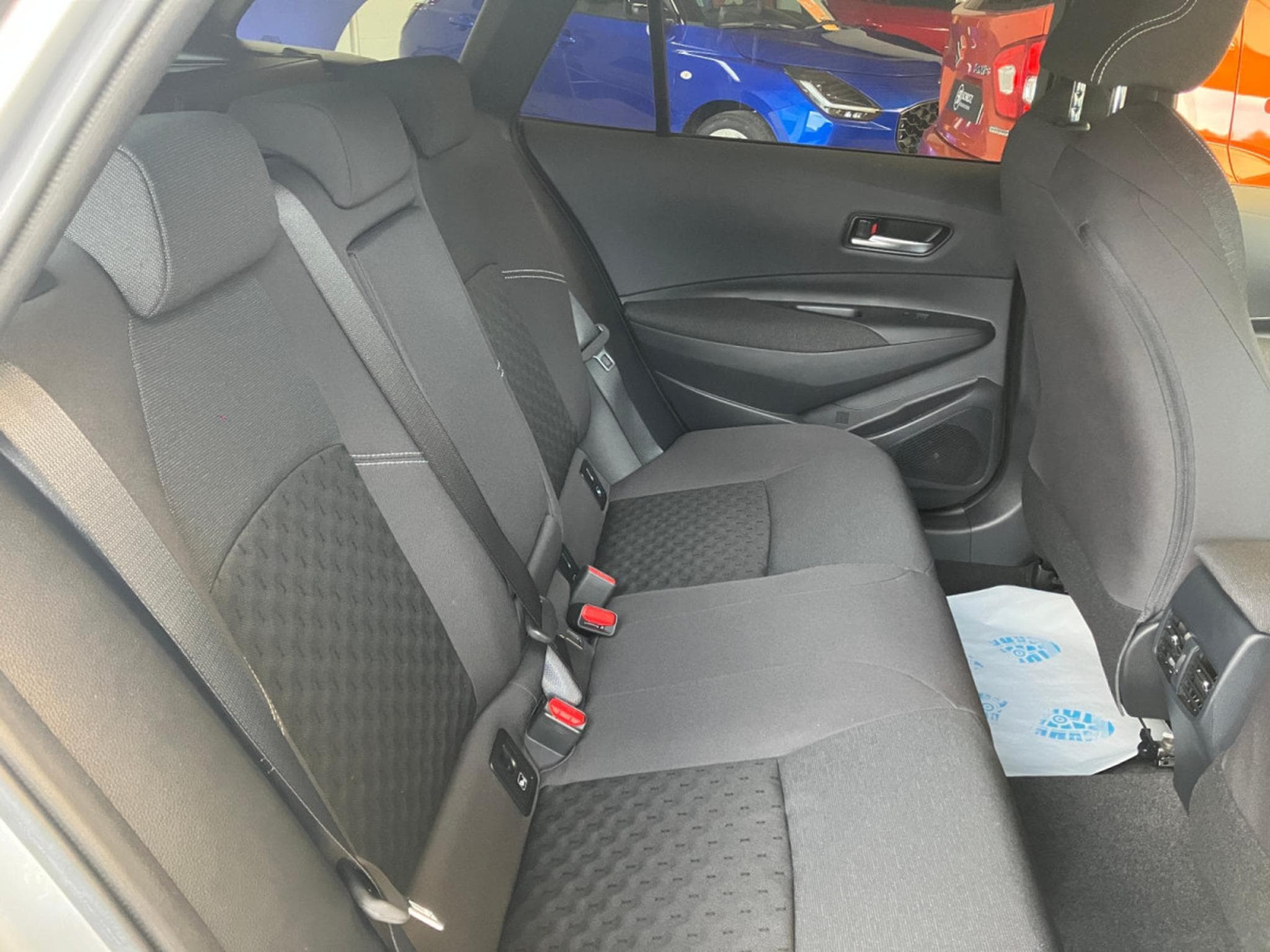 Suzuki Swace 1.8 Mild Hybrid GL+ 140HP (2025) - Foto 9