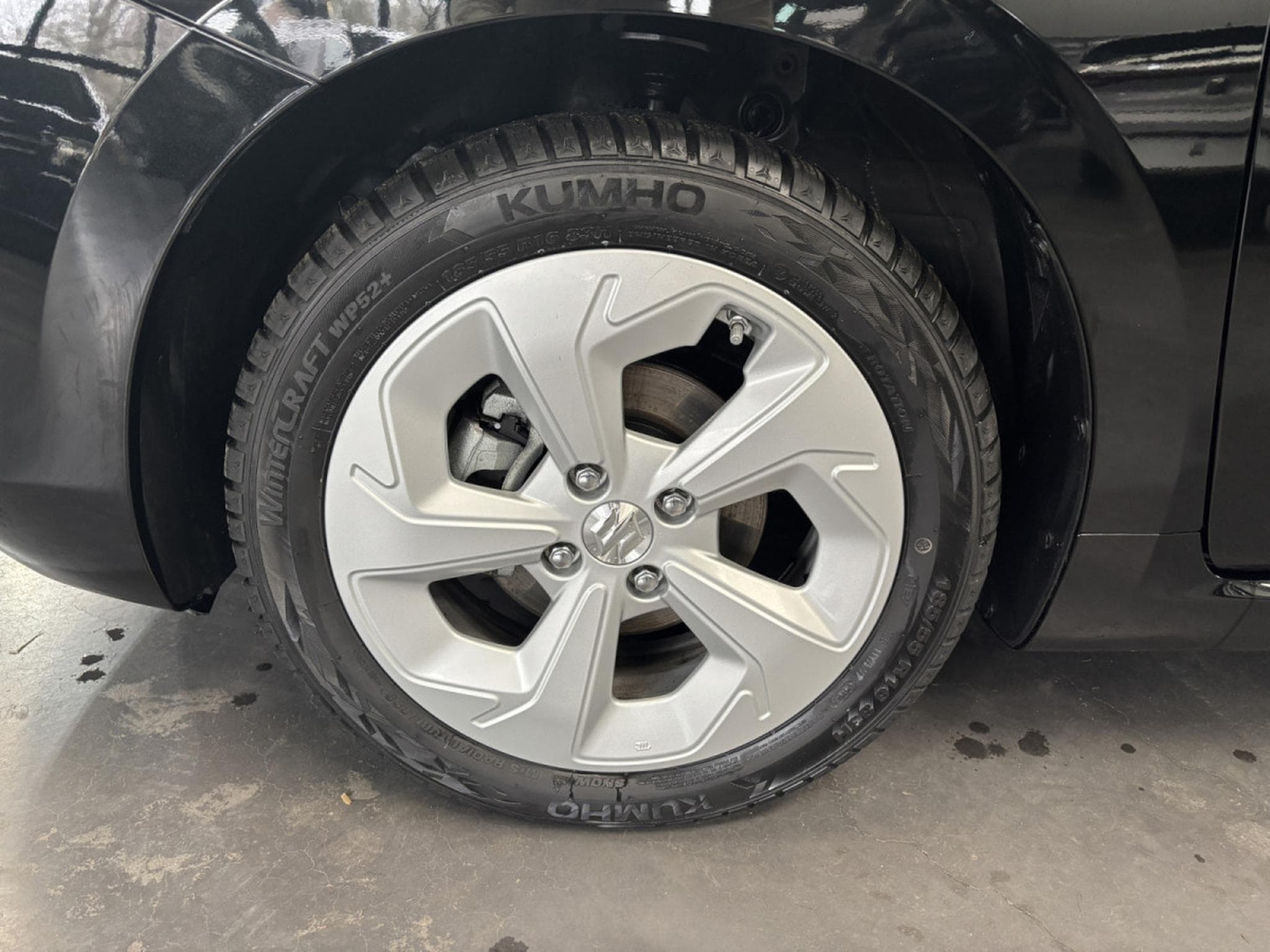 Suzuki Swift 1.2 GL+ (2025) - Photo 8