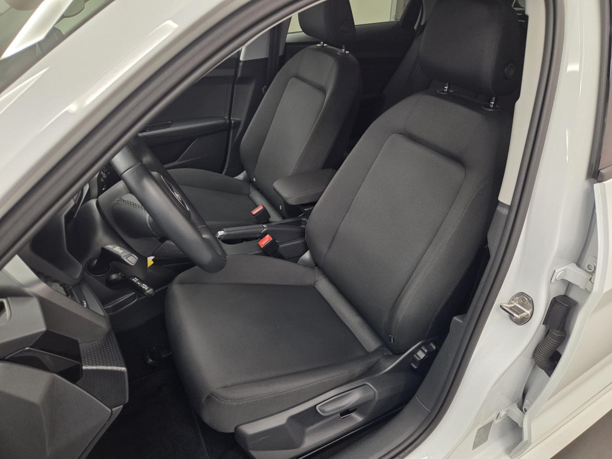 Audi A1 Sportback S line 30 TFSI 110 CV / 81 kW S tronic (2022) - Photo 2