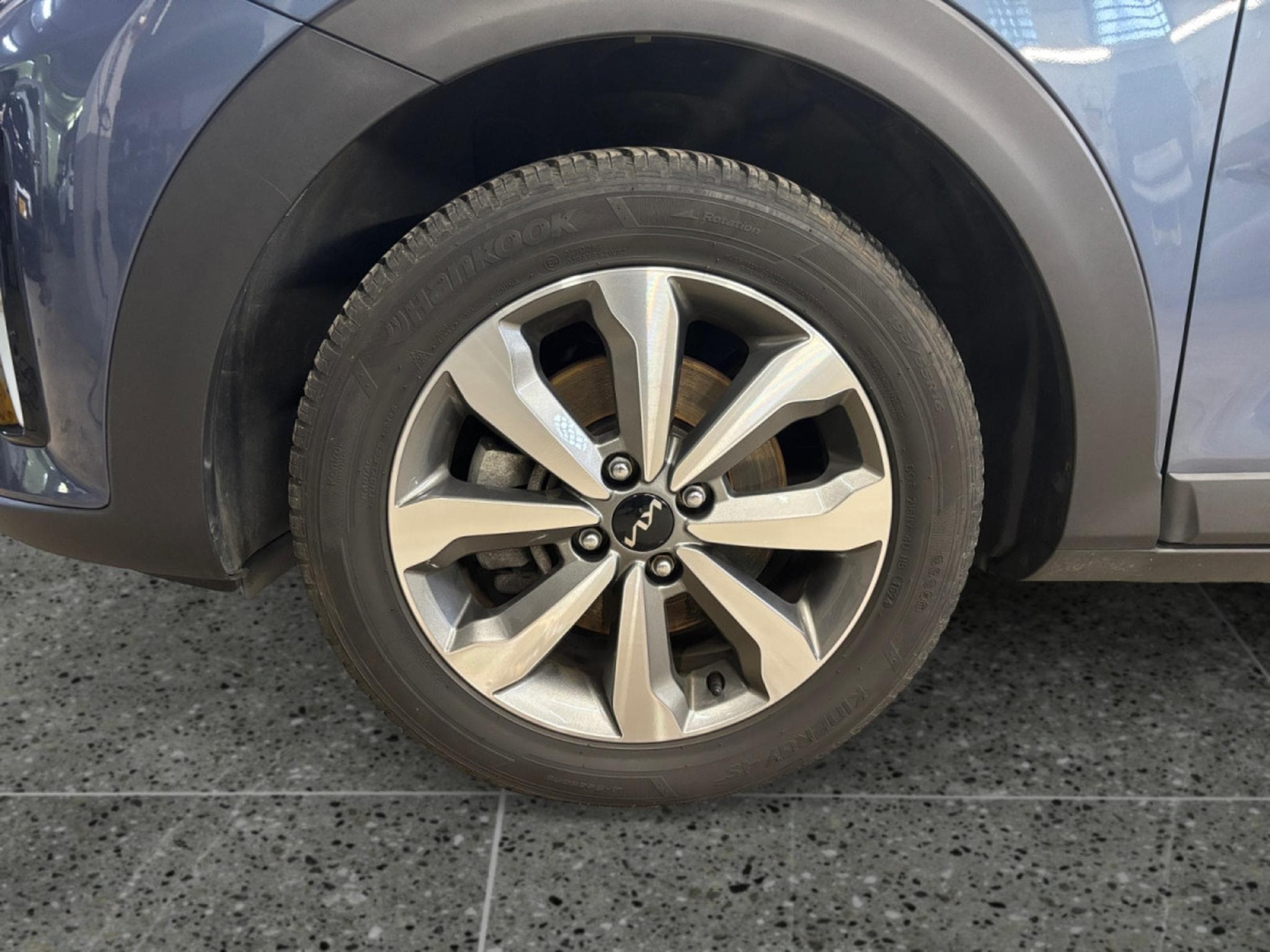 Kia Stonic Pulse 1.0T ISG (2024) - Foto 8