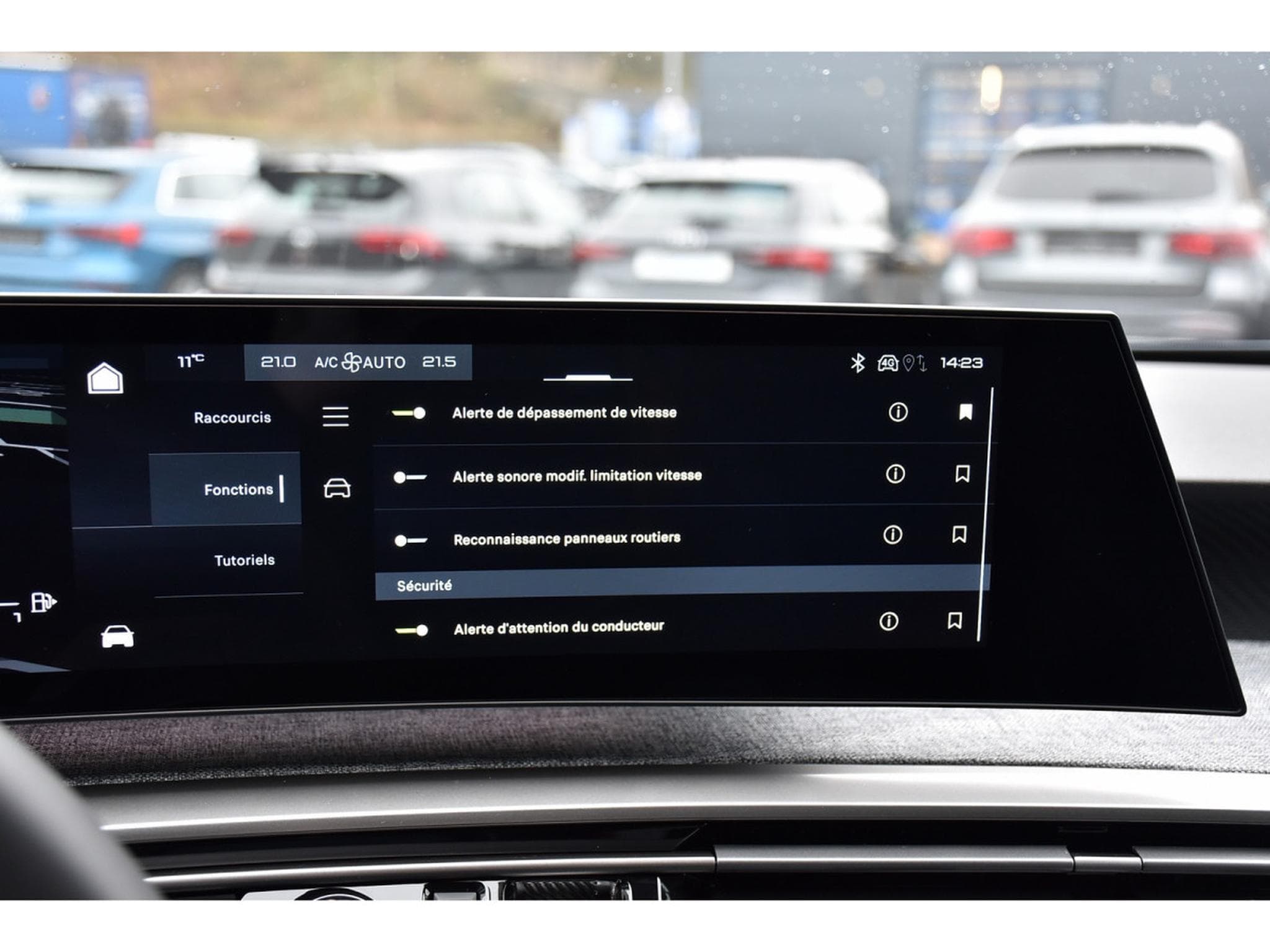 Peugeot 5008 Hybrid 145 Allure e-DSC6 REGUL GPS CAM NEUF (2025) - Photo 16