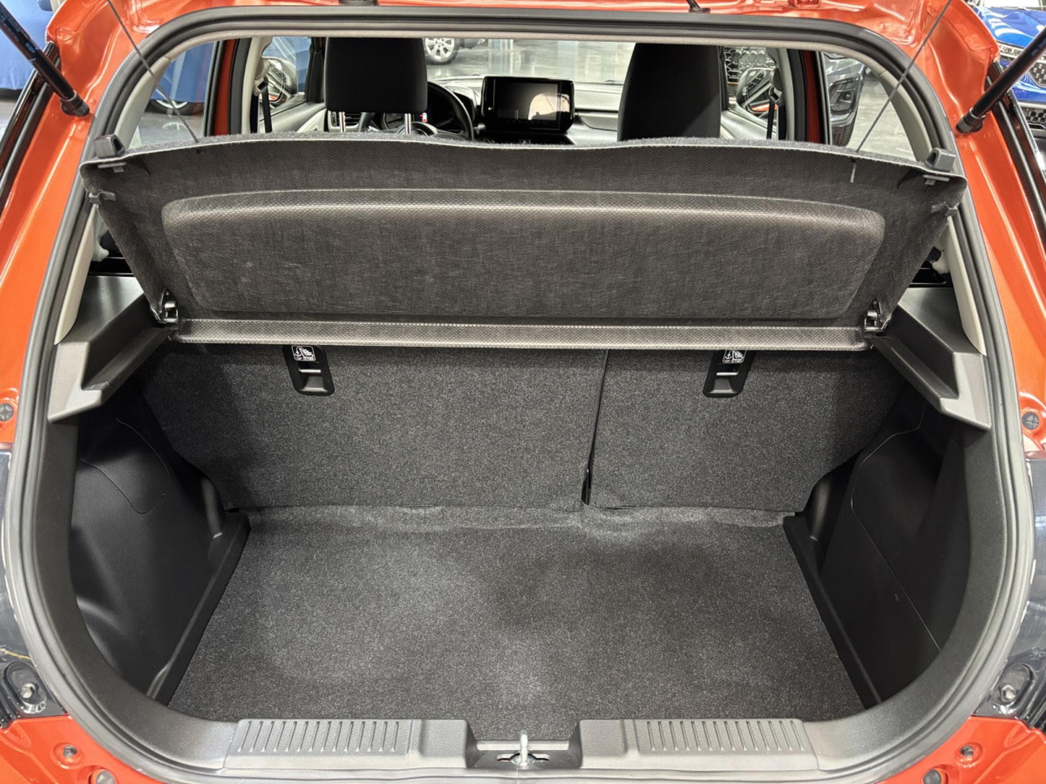 Suzuki Swift 1.2 GL MildHybrid (2025) - Photo 14