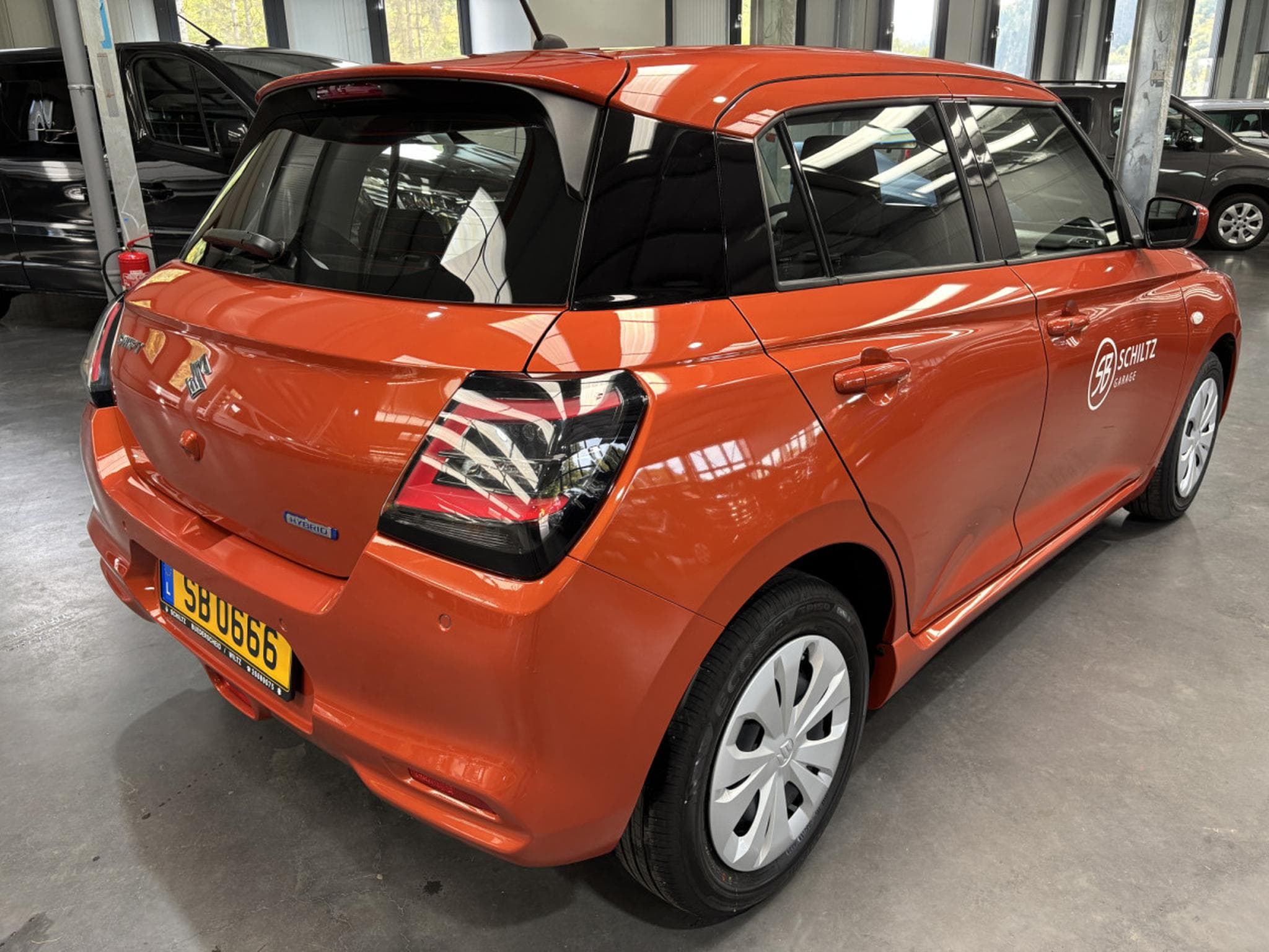 Suzuki Swift 1.2 GL MildHybrid (2025) - Photo 3
