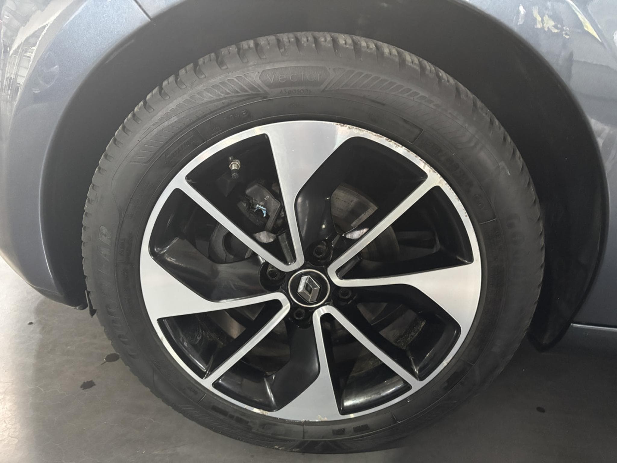 Renault Zoé Intens R110 40KWH batterie inclus (2018) - Photo 7