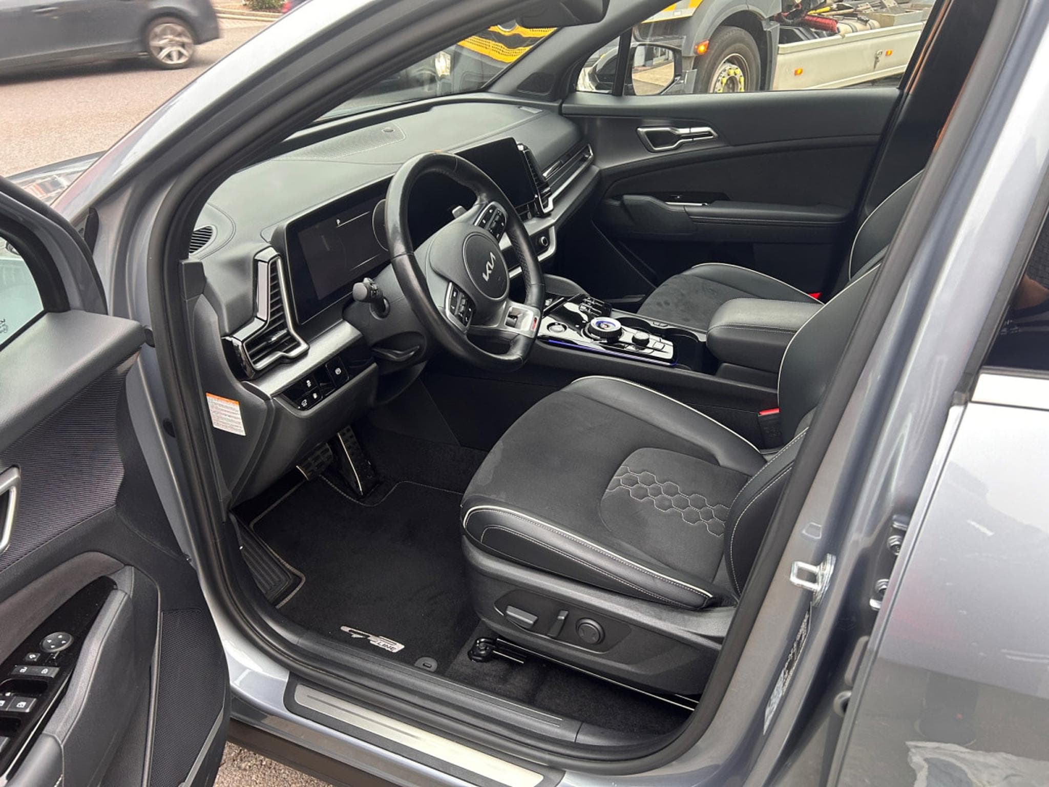 Kia Sportage GT Line PHEV AWD (2023) - Foto 10