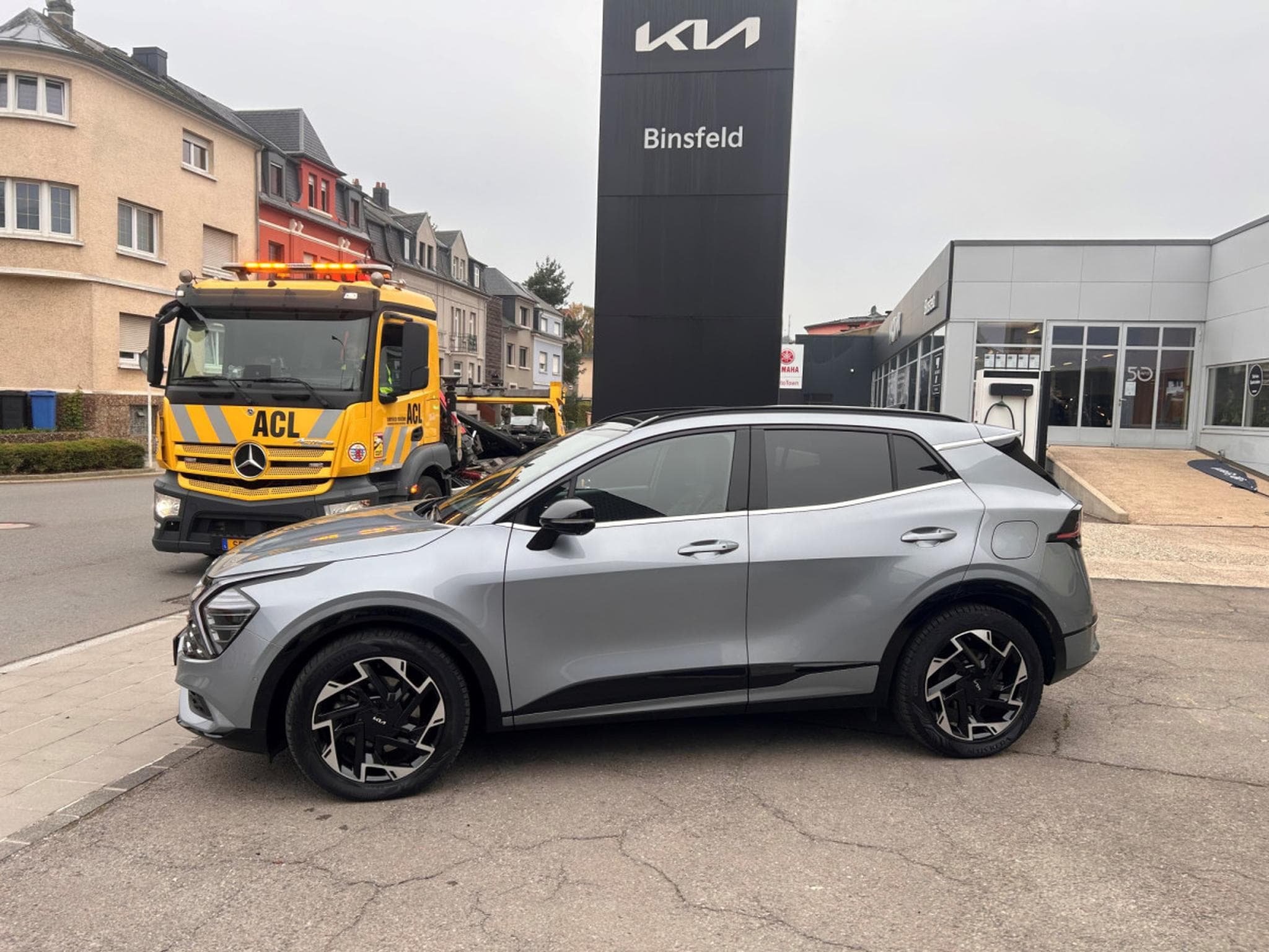 Kia Sportage GT Line PHEV AWD (2023) - Foto 2