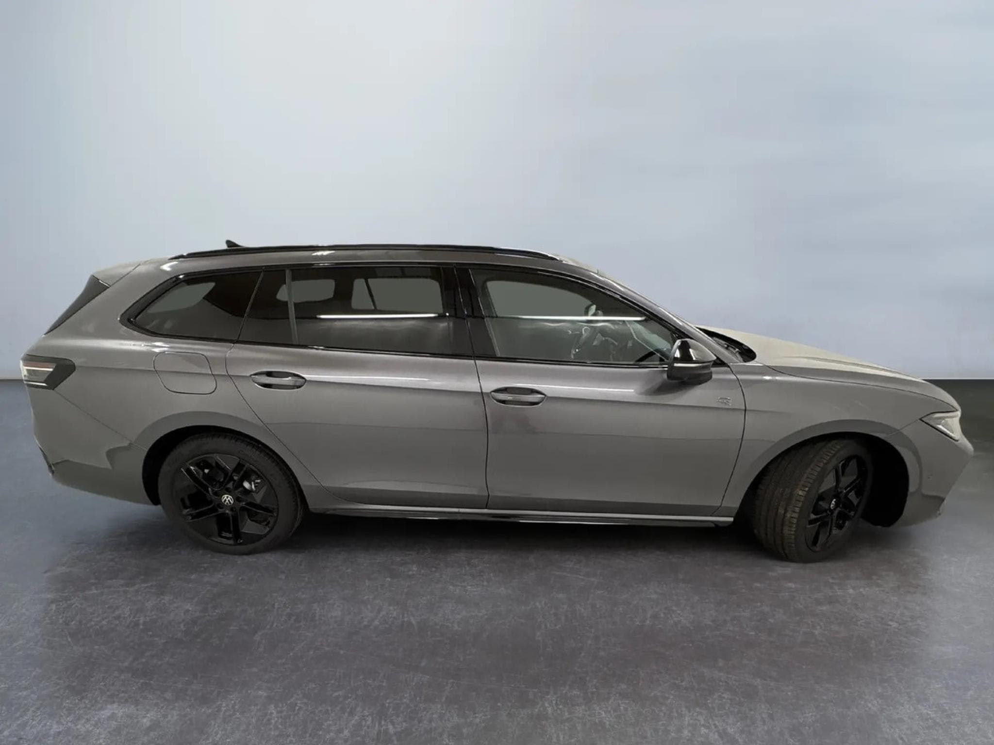 VW Passat R-Line 2.0 TSI 4Motion DSG 195kW-265CV - Toit Ouvrant - Atte (2026) - Photo 8