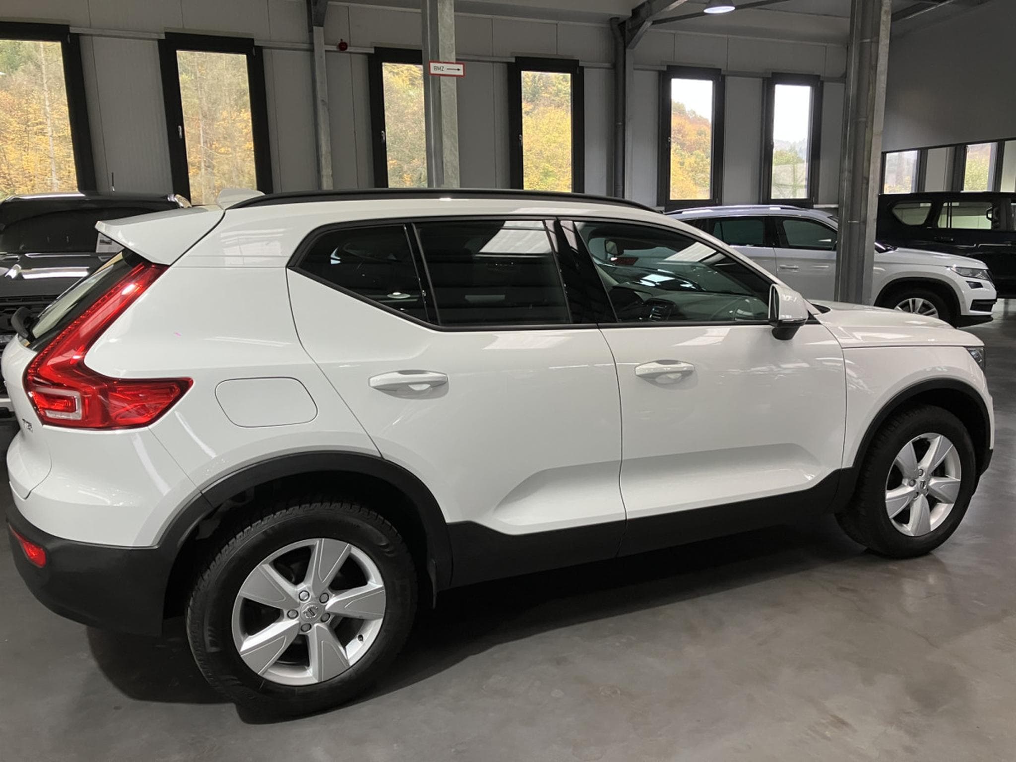 Volvo XC40 1.5 T3 Momentum (2022) - Photo 2