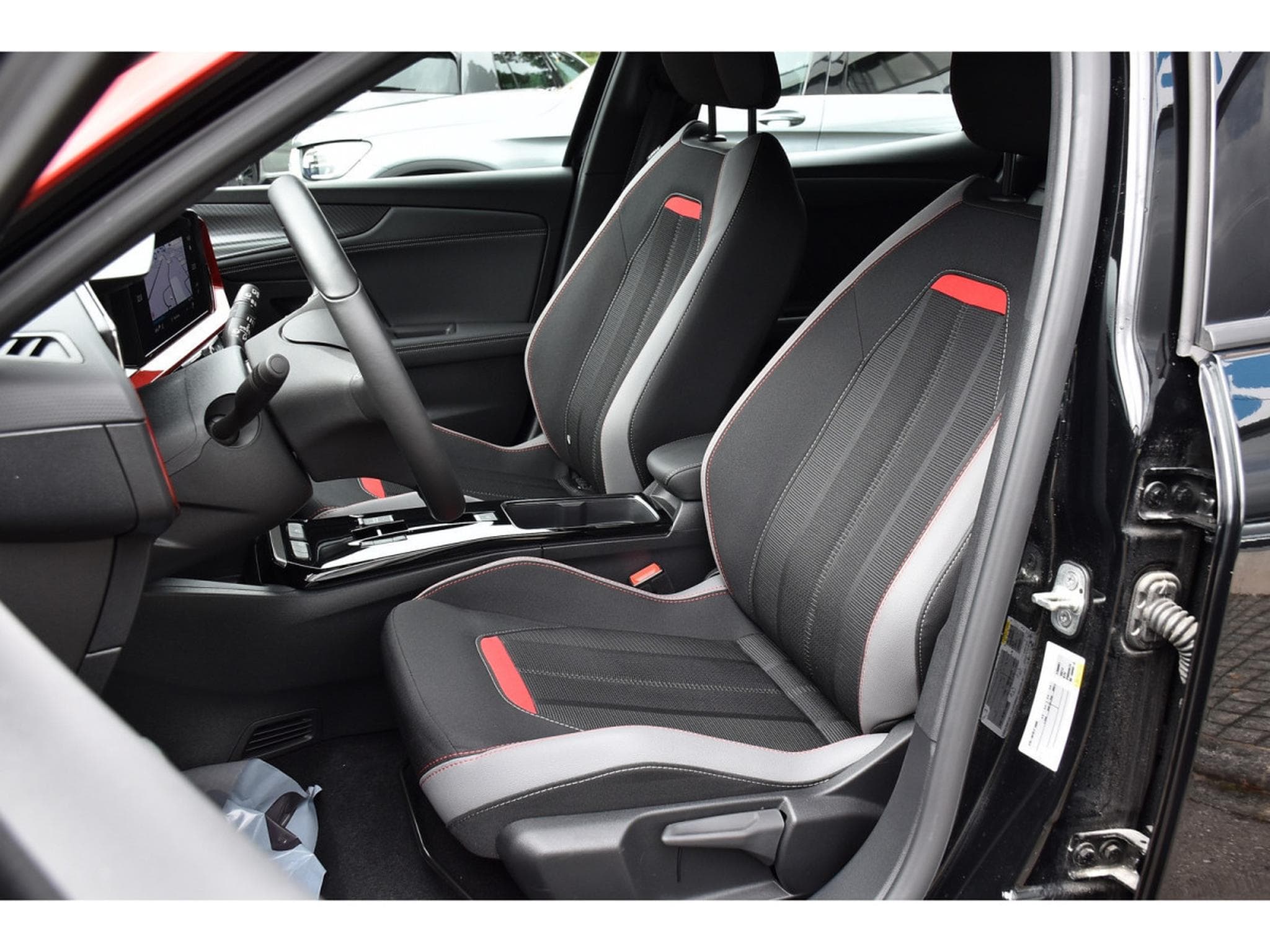 Opel Mokka 136 GS REGUL GPS LANE SIDE CAM 1° MAIN (2023) - Photo 5