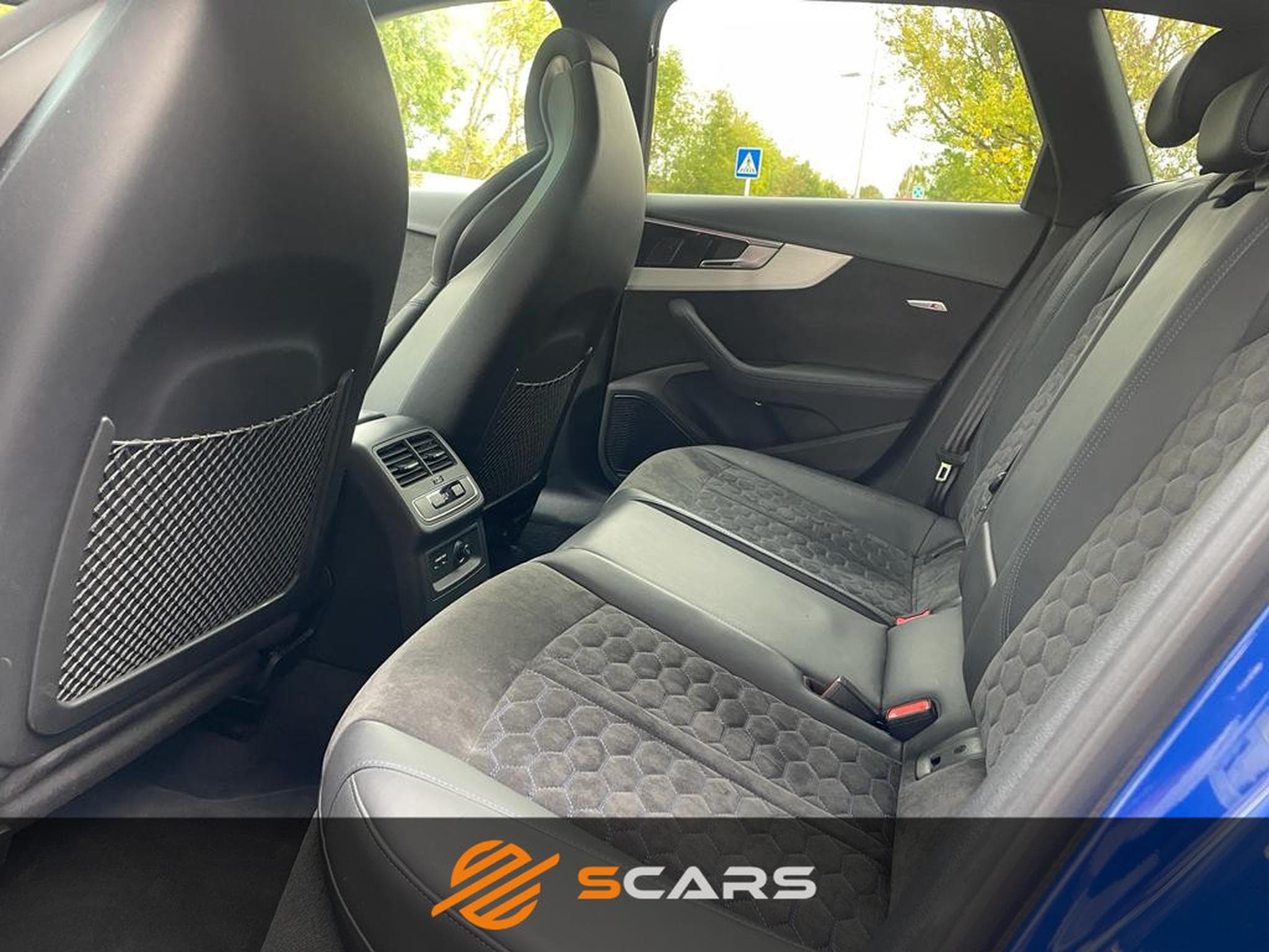 Audi RS4 Avant 2.9 Quattro TFSI 450ch 25ème anniversaire (2020) - Photo 9