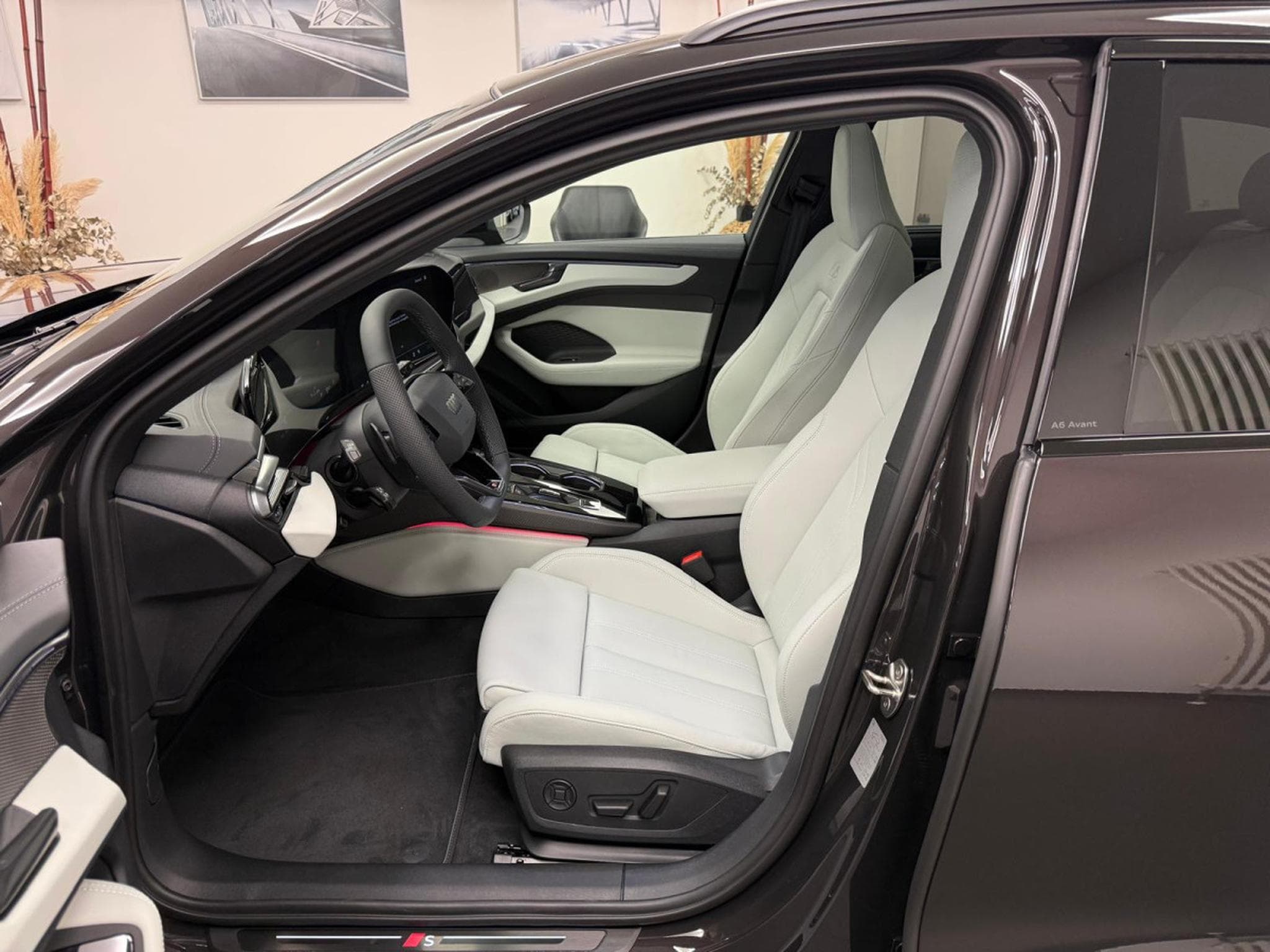 Audi A6 Avant e-hybrid edition one 367 CV / 270 kW S tronic (2025) - Photo 3