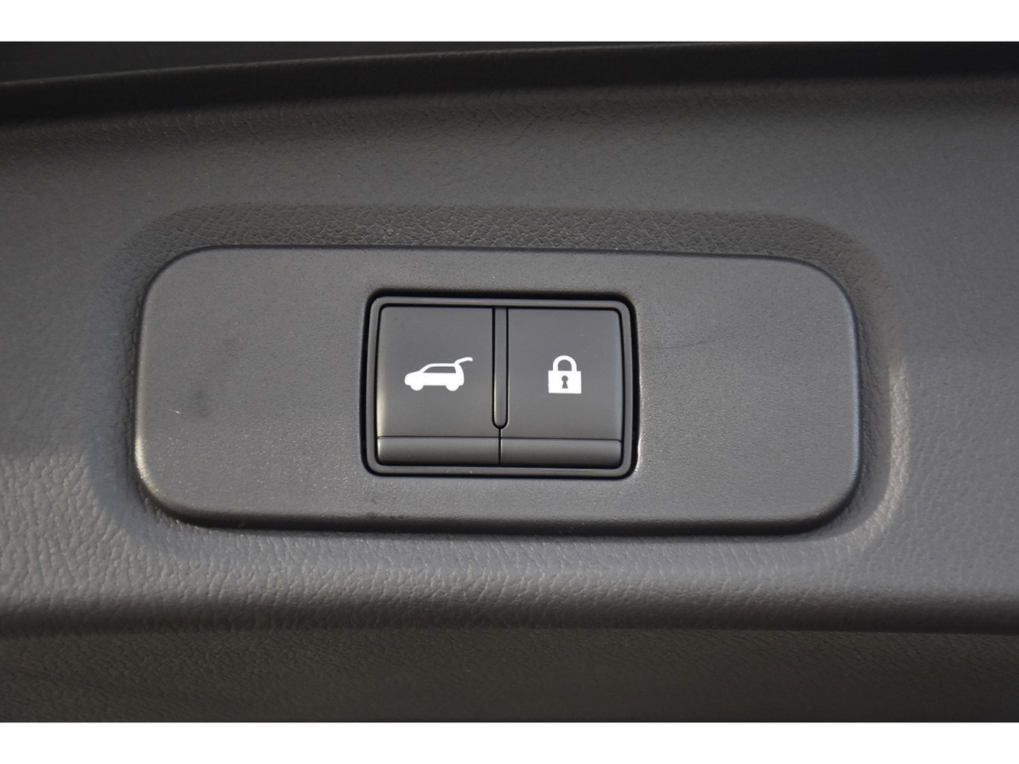 Nissan Qashqai 1.3 DIG-T MHEV Tekna Xtronic CUIR MEMO BOSE PANO NEUF (2025) - Photo 18