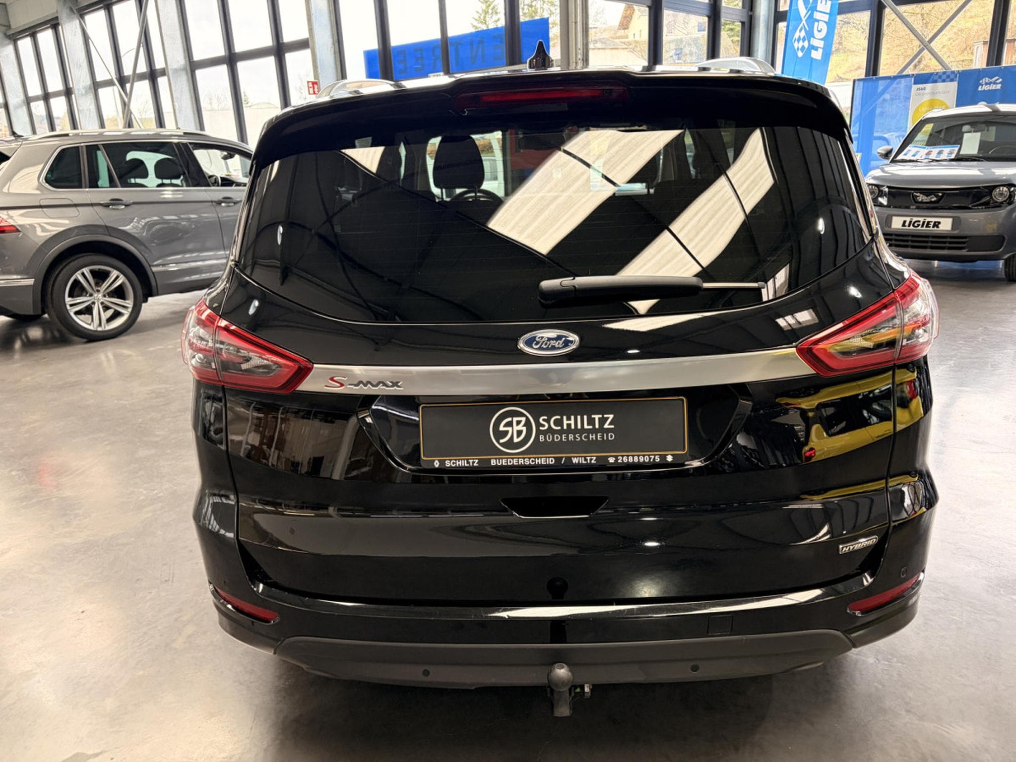 Ford S-Max 2.5 FEHV Titanium Hybrid (2023) - Photo 4