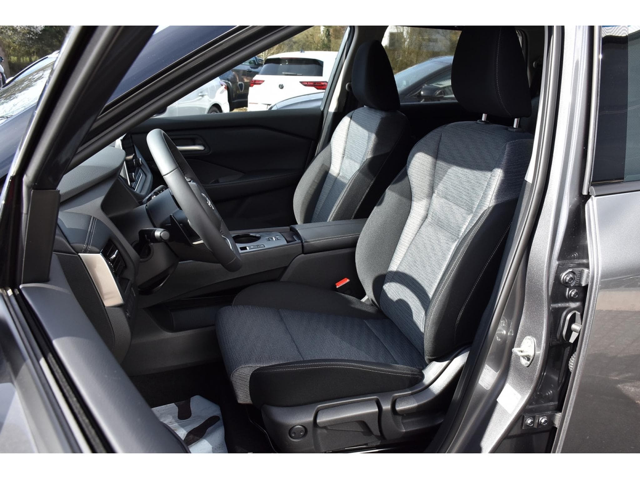 Nissan X-Trail 1.5 MHEV X-Tronic 7PL. SG CHFF ACC LANE SIDE CAM NEUF (2026) - Photo 6