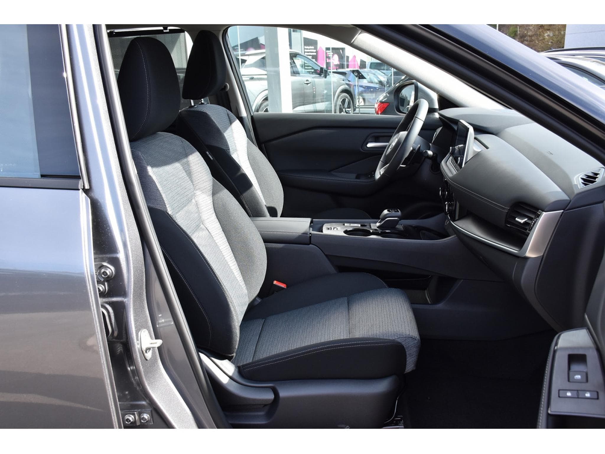 Nissan X-Trail 1.5 MHEV X-Tronic 7PL. SG CHFF ACC LANE SIDE CAM NEUF (2026) - Photo 7