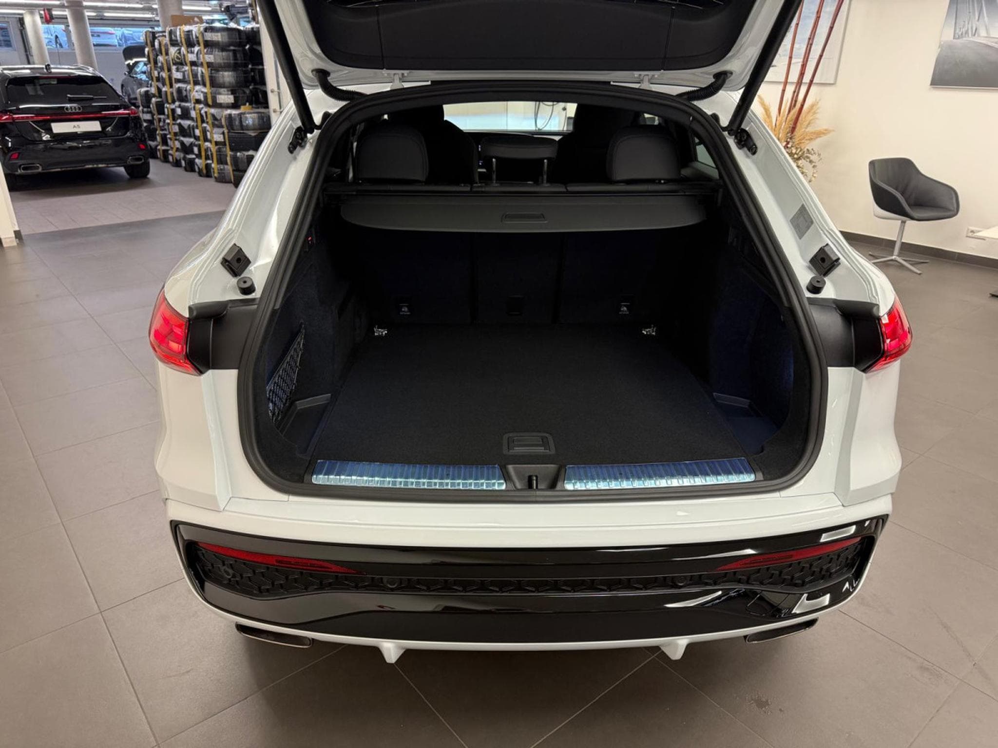 Audi Q5 S line Sportback 204 CV / 150 kW TFSI quattro S tronic (2026) - Photo 8