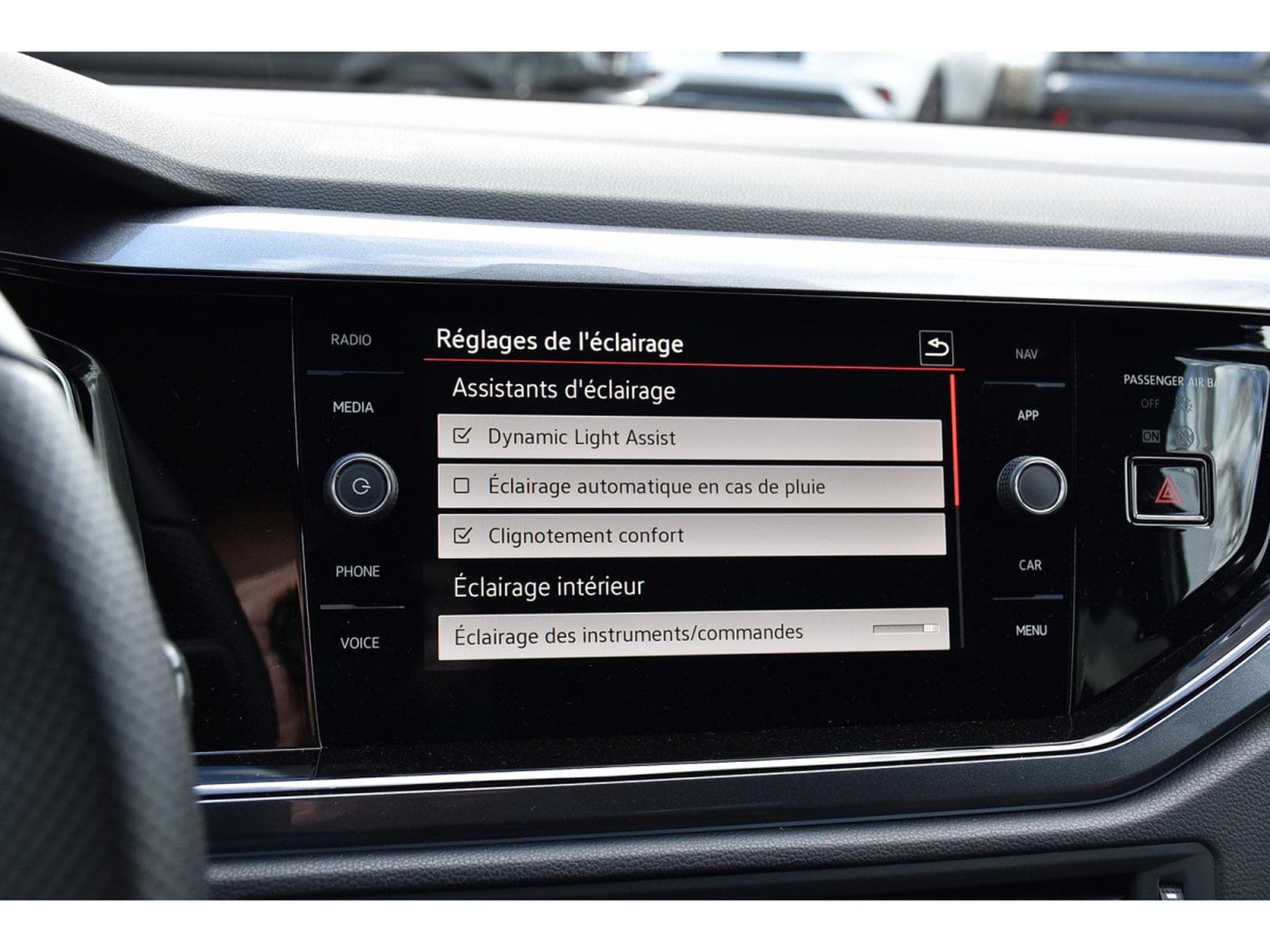 VW Polo 2.0 TSI DSG ACC TRAVEL LANE SIDE IQ.LIGHT PARK ASSIST 1°MAIN (2024) - Photo 14