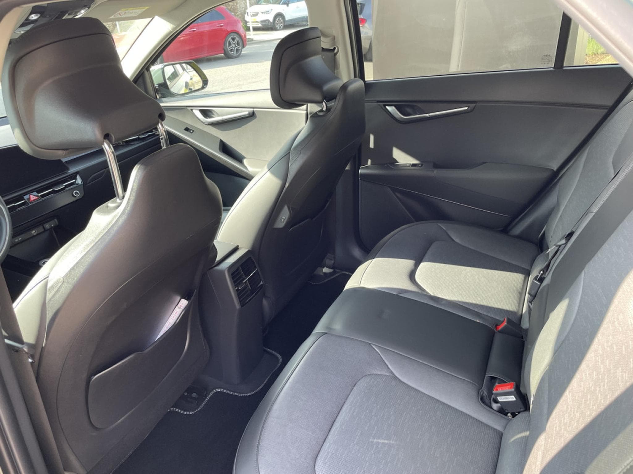 Kia Niro EV PACE 64,8 kWh - 204 (2024) - Photo 9