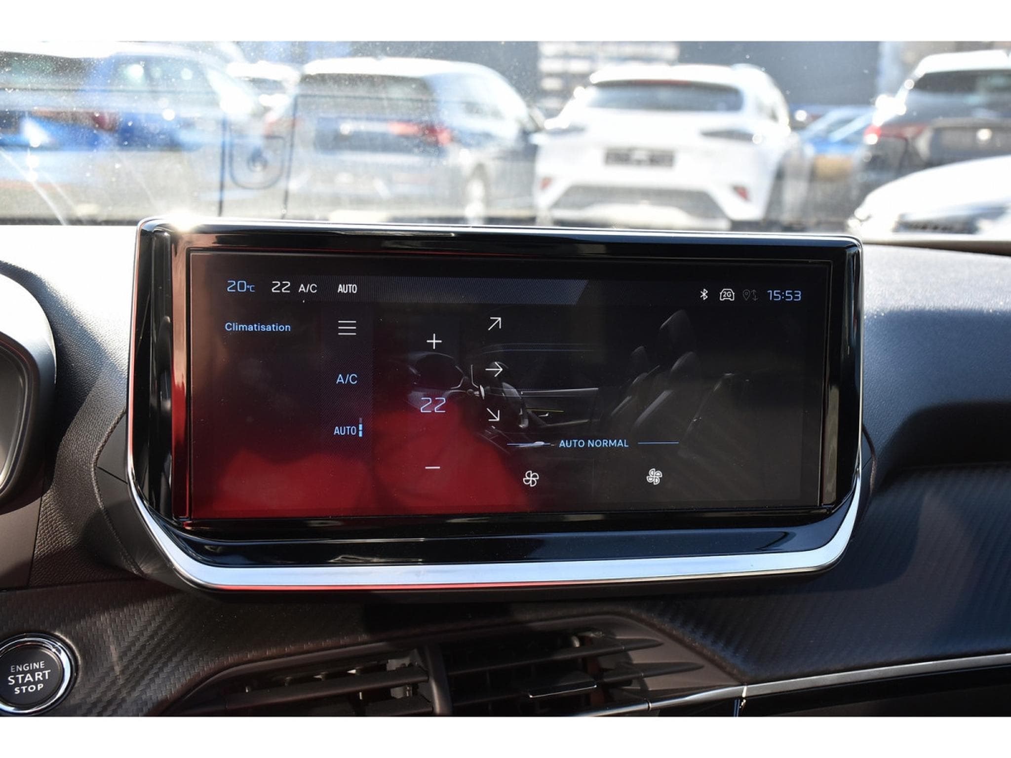 Peugeot 2008 1.2 PureTech Allure ACC GPS LANE SIDE REGUL CAM 360 1° MAIN (2025) - Foto 18