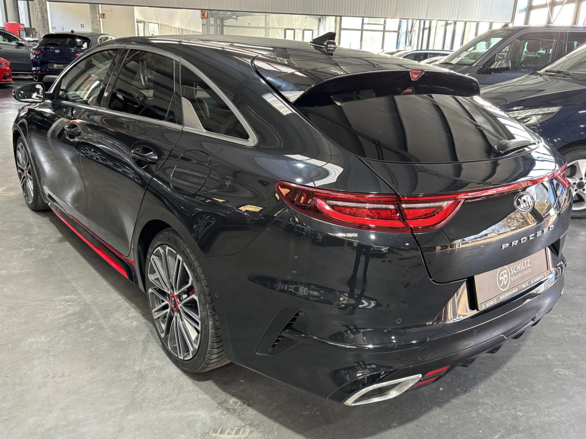 Kia ProCeed GT 1.6 T-GDI DCT (2021) - Photo 5