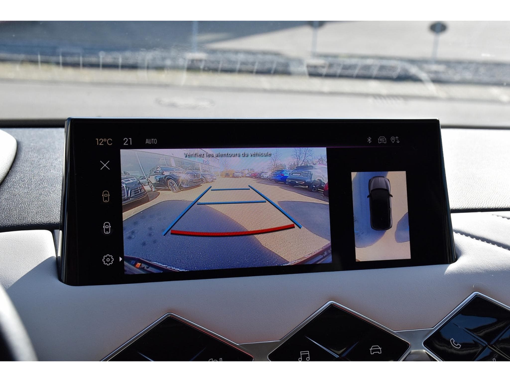 DS Automobiles DS3 1.2 PureTech EAT8 Rivoli CUIR GPS CAM LANE SIDE FOCAL 1°MAIN (2023) - Photo 17