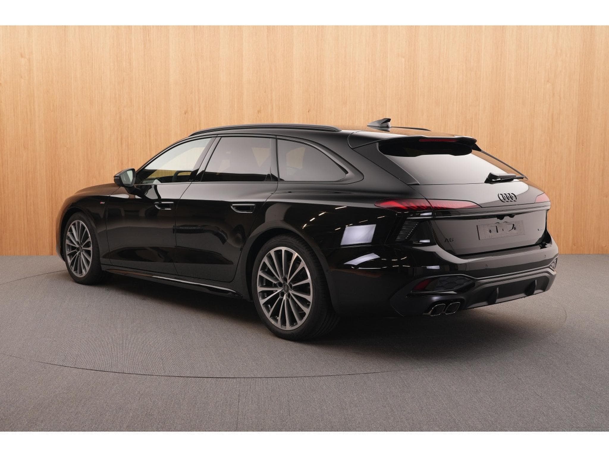 Audi A6 Avant S line 40 TDI quattro S tronic 150 kW-204CV - Jantes 2 (2025) - Photo 3