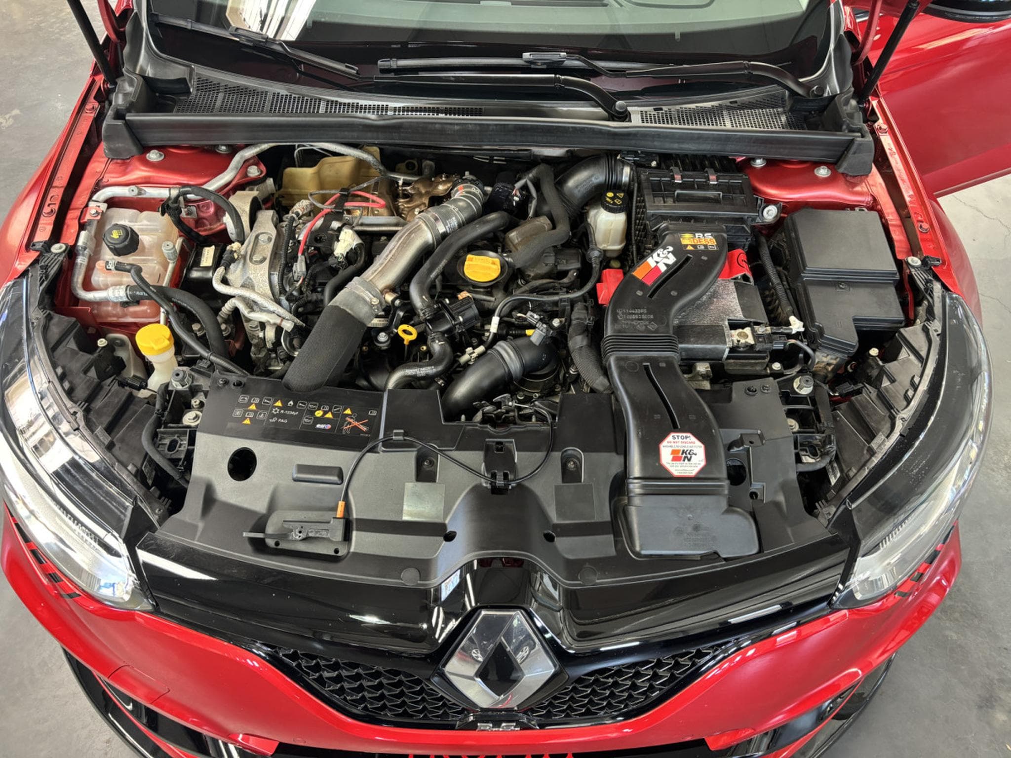 Renault Megane RS 1.8 TCE 300 TROPHY (2020) - Photo 9