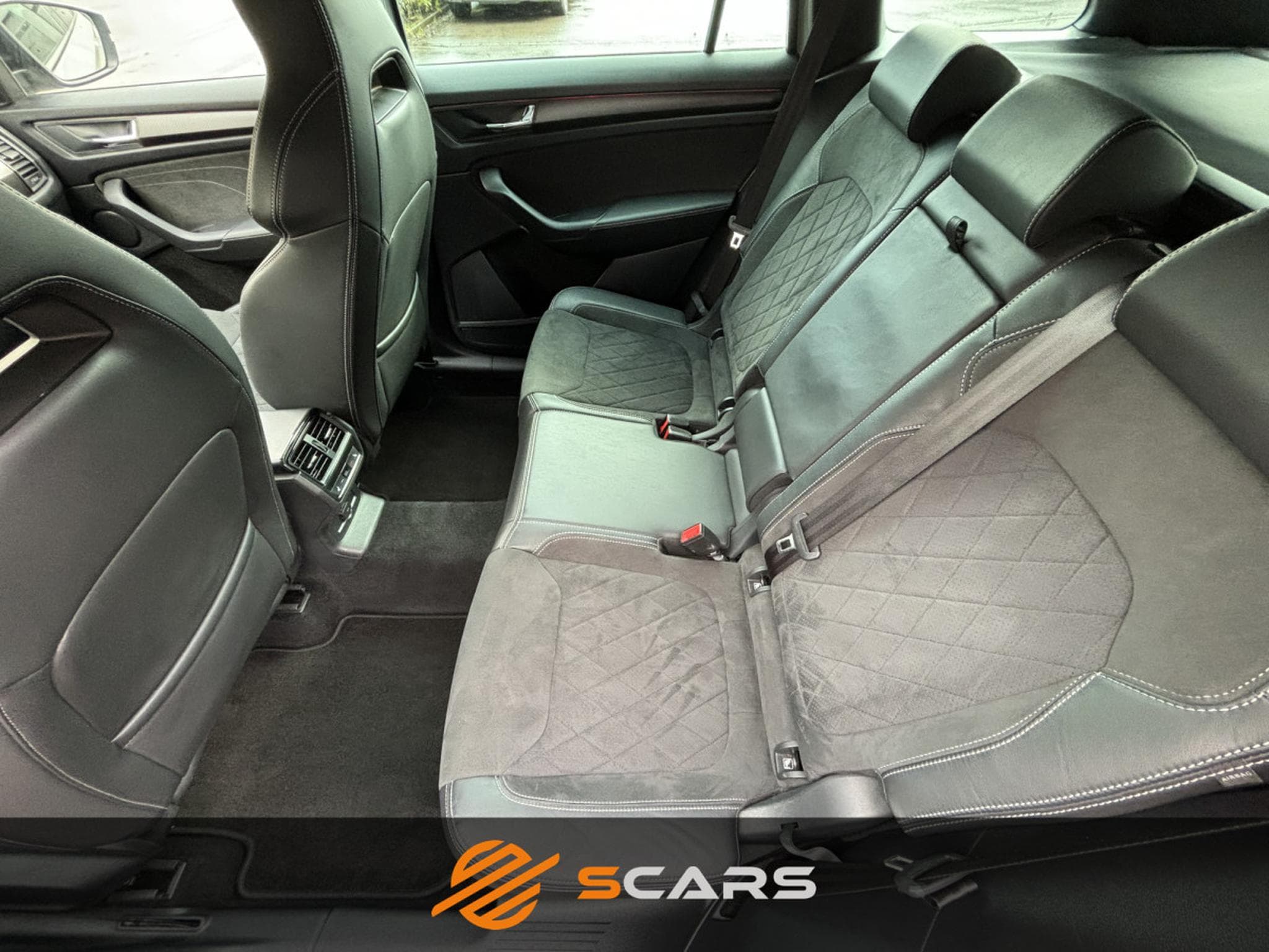 Skoda Kodiaq 2.0 Tsi SportLine 4Motion DSG (2023) - Photo 10