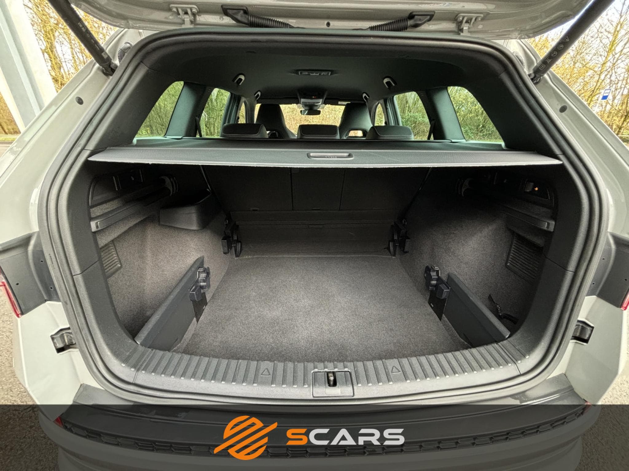 Skoda Kodiaq 2.0 Tsi SportLine 4Motion DSG (2023) - Photo 12