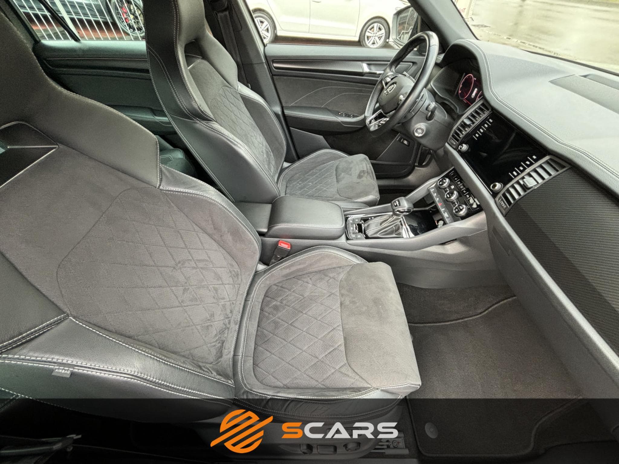 Skoda Kodiaq 2.0 Tsi SportLine 4Motion DSG (2023) - Photo 14