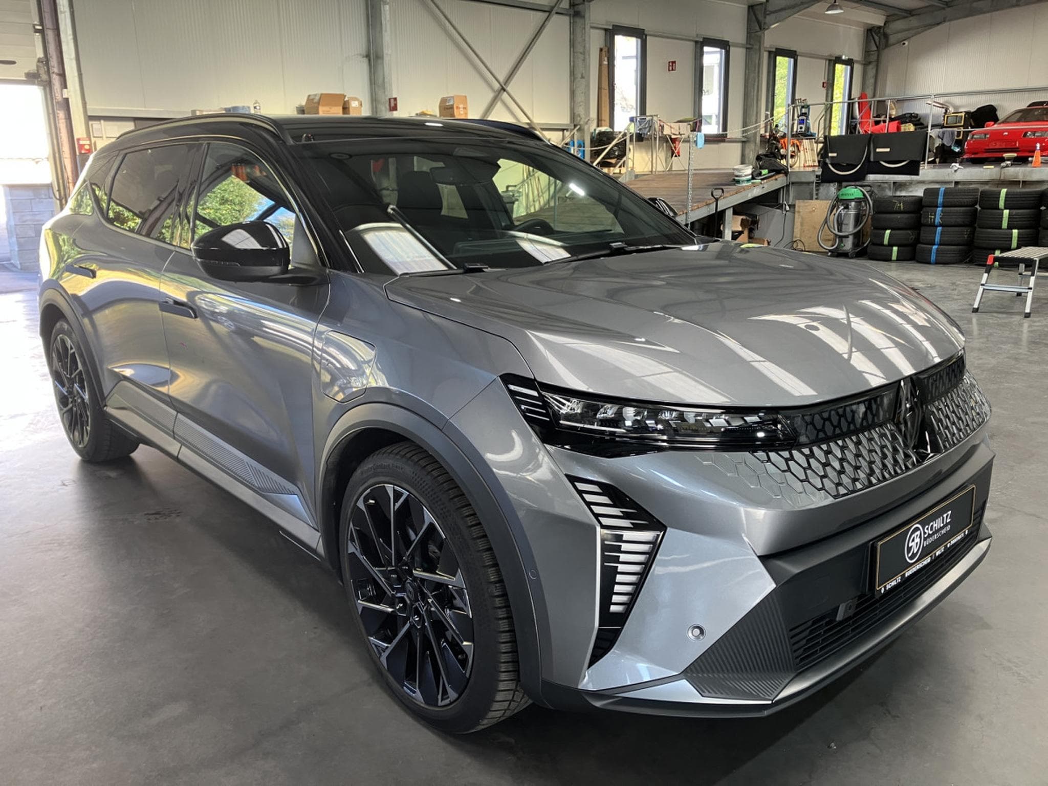 Renault Scenic E-TECH 220 Esprit Alpine Long Range 87Kw/h (2024) - Photo 1