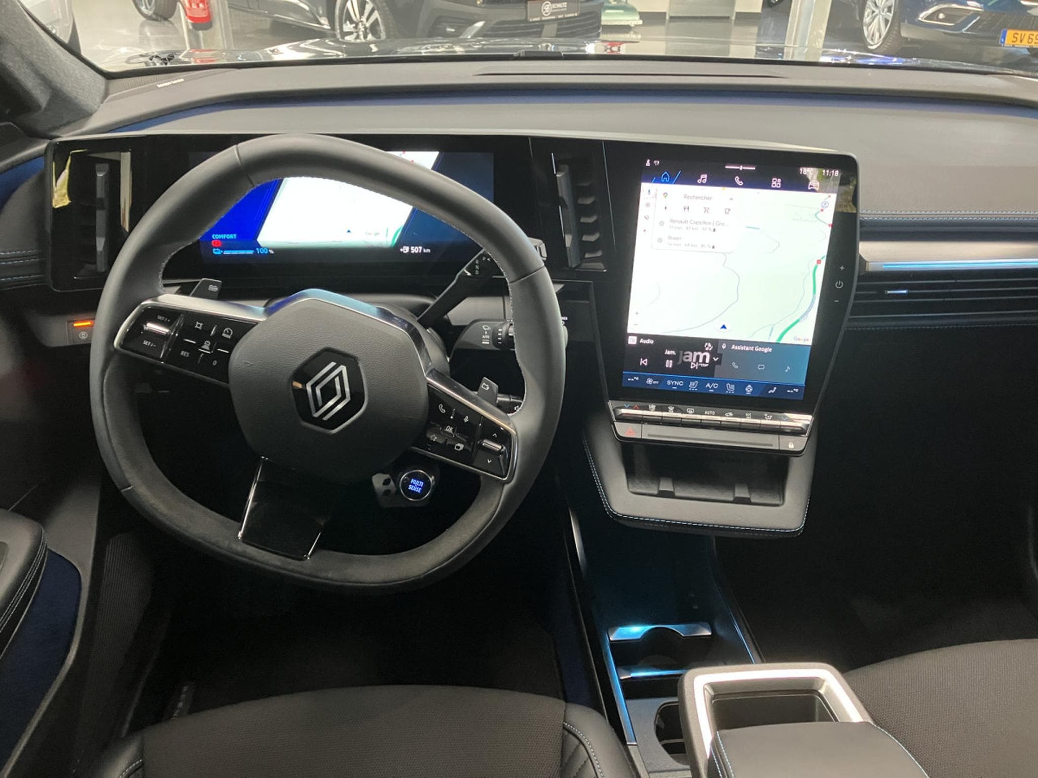 Renault Scenic E-TECH 220 Esprit Alpine Long Range 87Kw/h (2024) - Photo 10