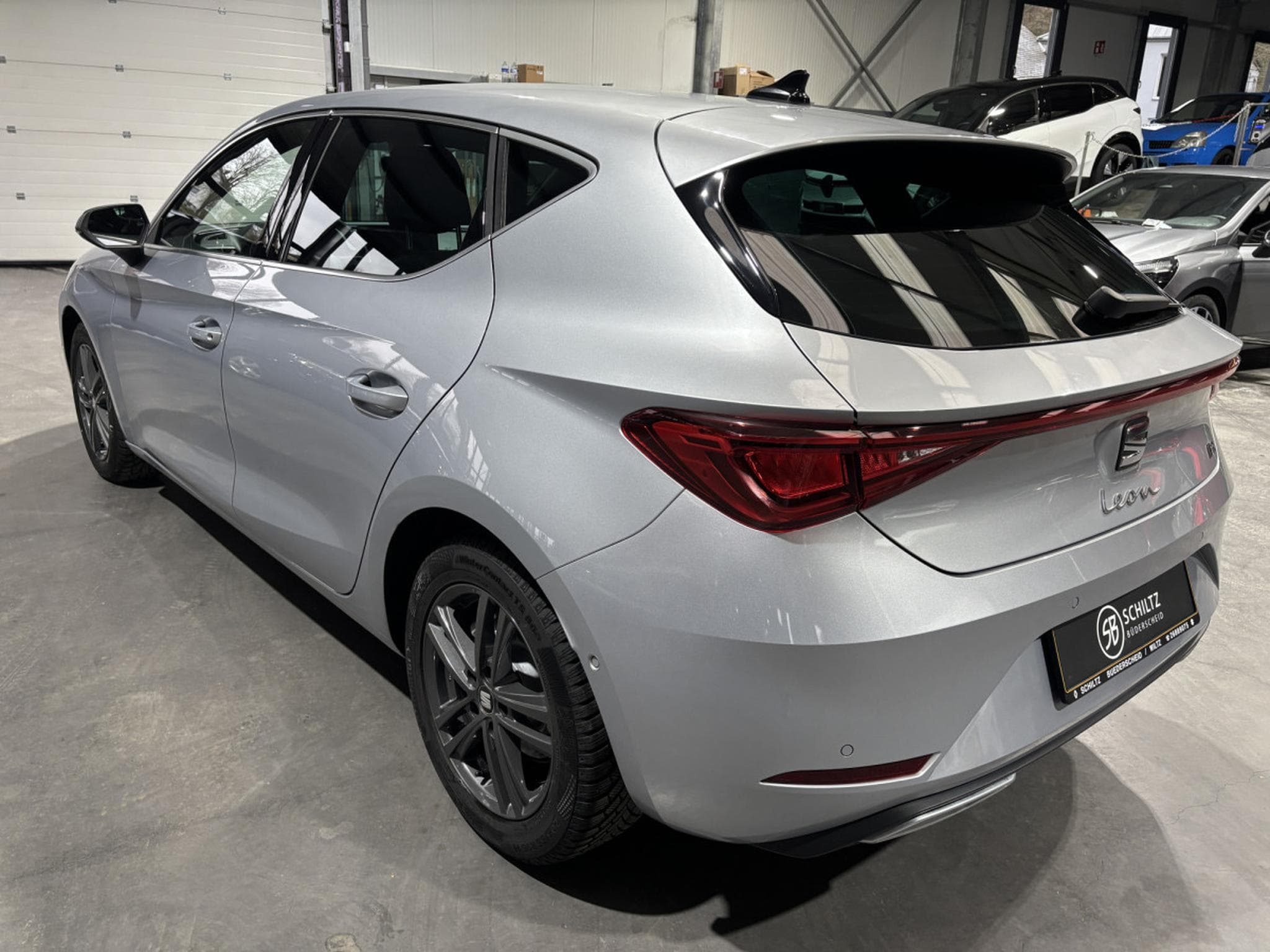 Seat Leon 1.5 eTSI DSG FR (2022) - Photo 5